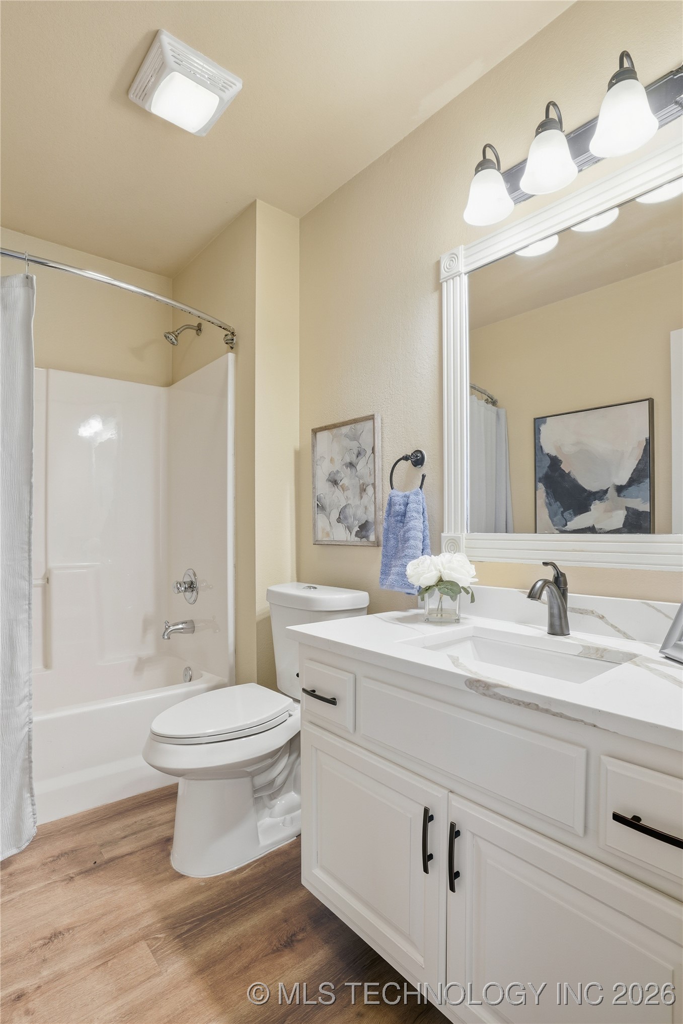 2713 W Quinton Street Property Photo 27