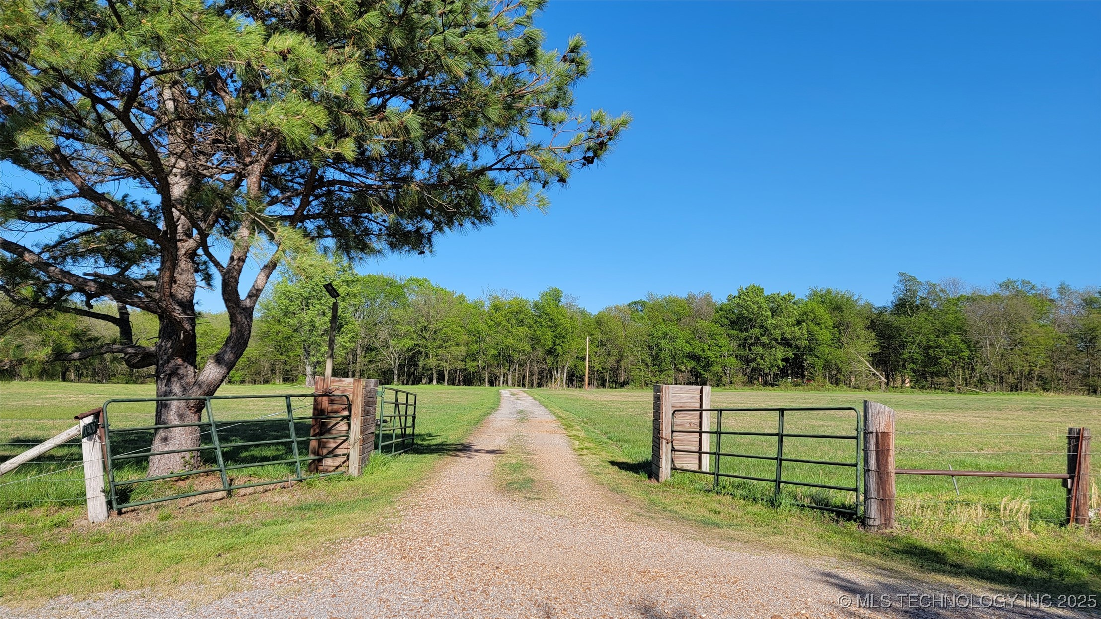 37406 S 4410 Property Photo 8