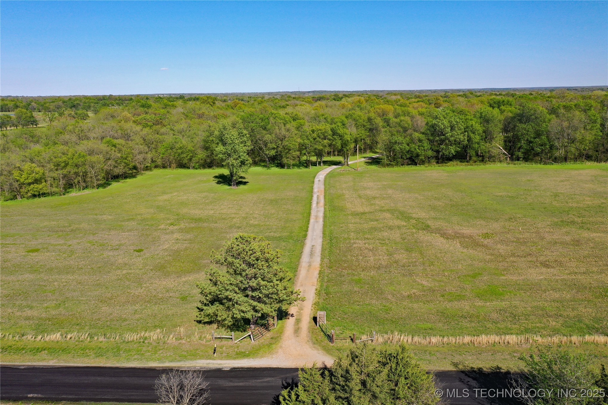 37406 S 4410 Property Photo 18