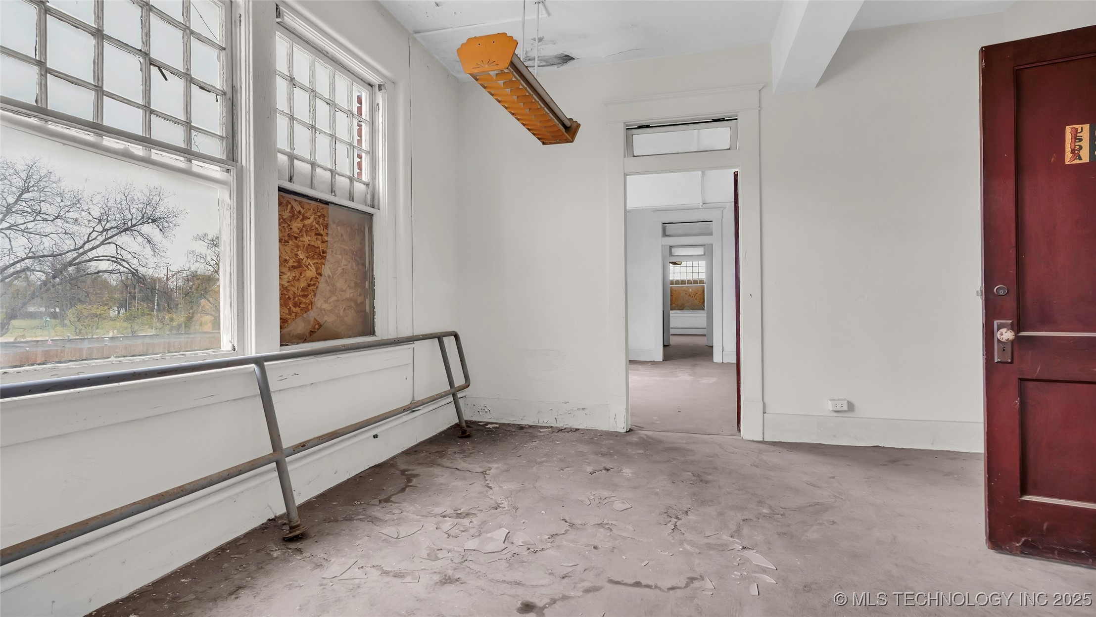 301 N Washington Property Photo 14