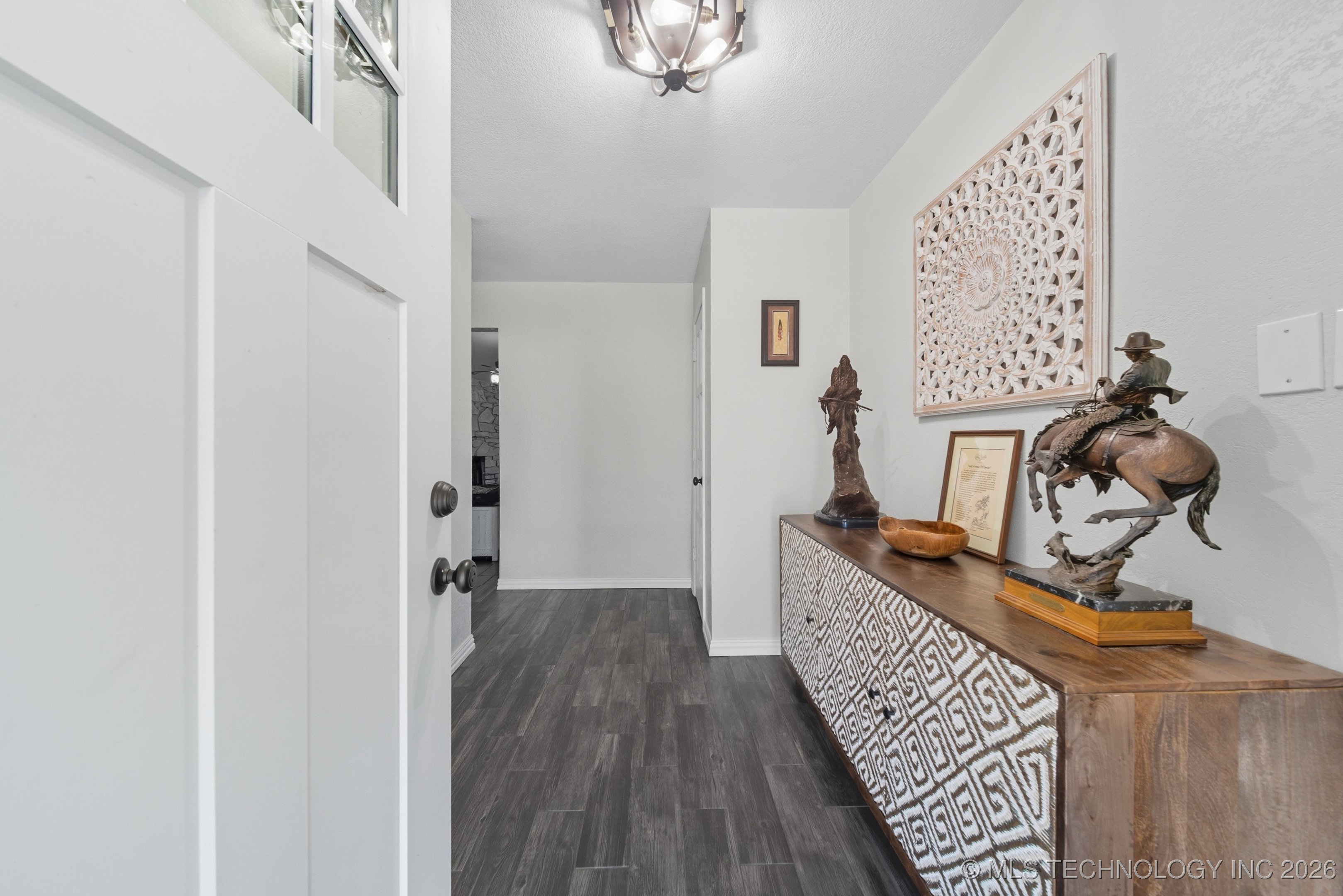 8626 S 65th East Place Property Photo 5