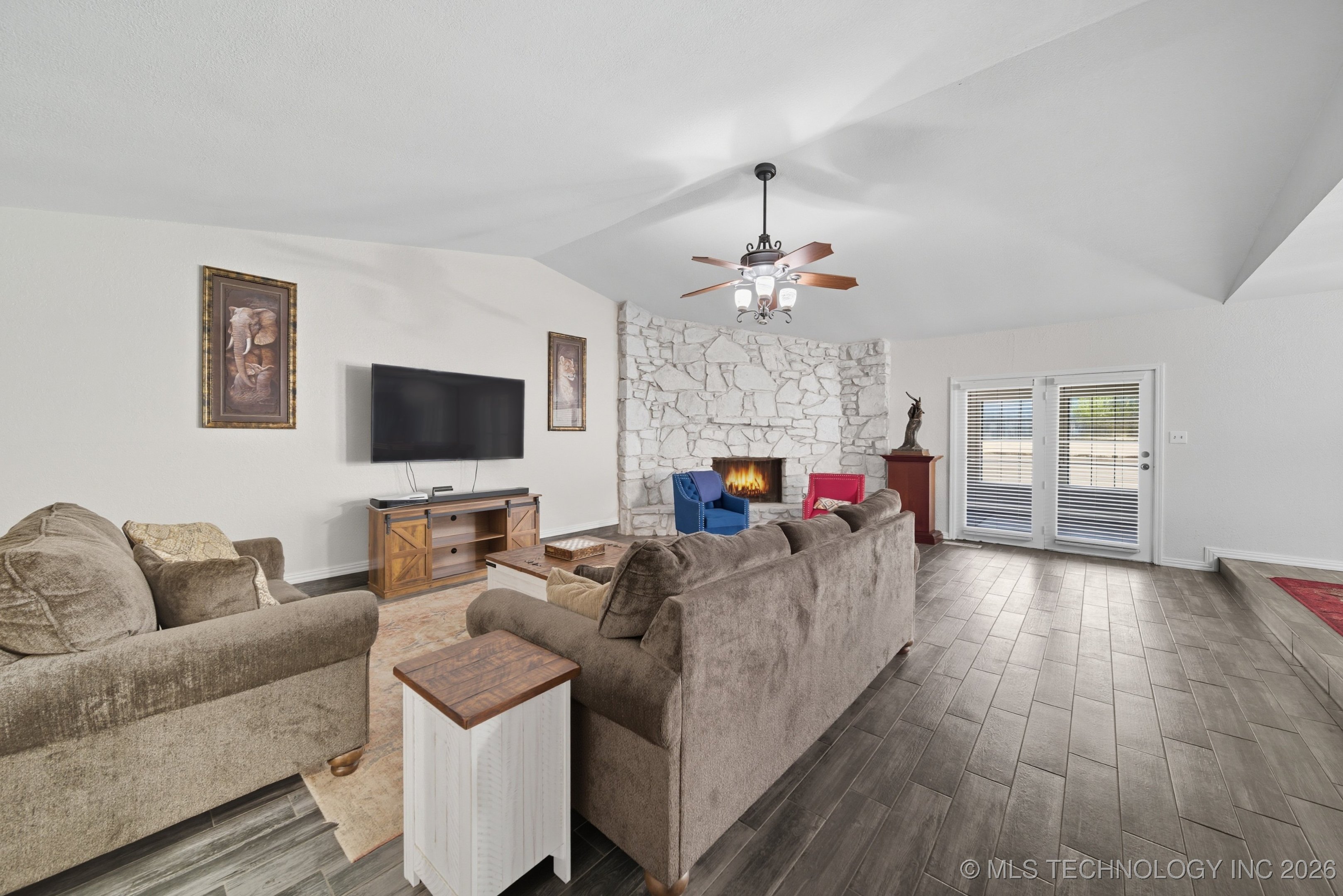 8626 S 65th East Place Property Photo 8