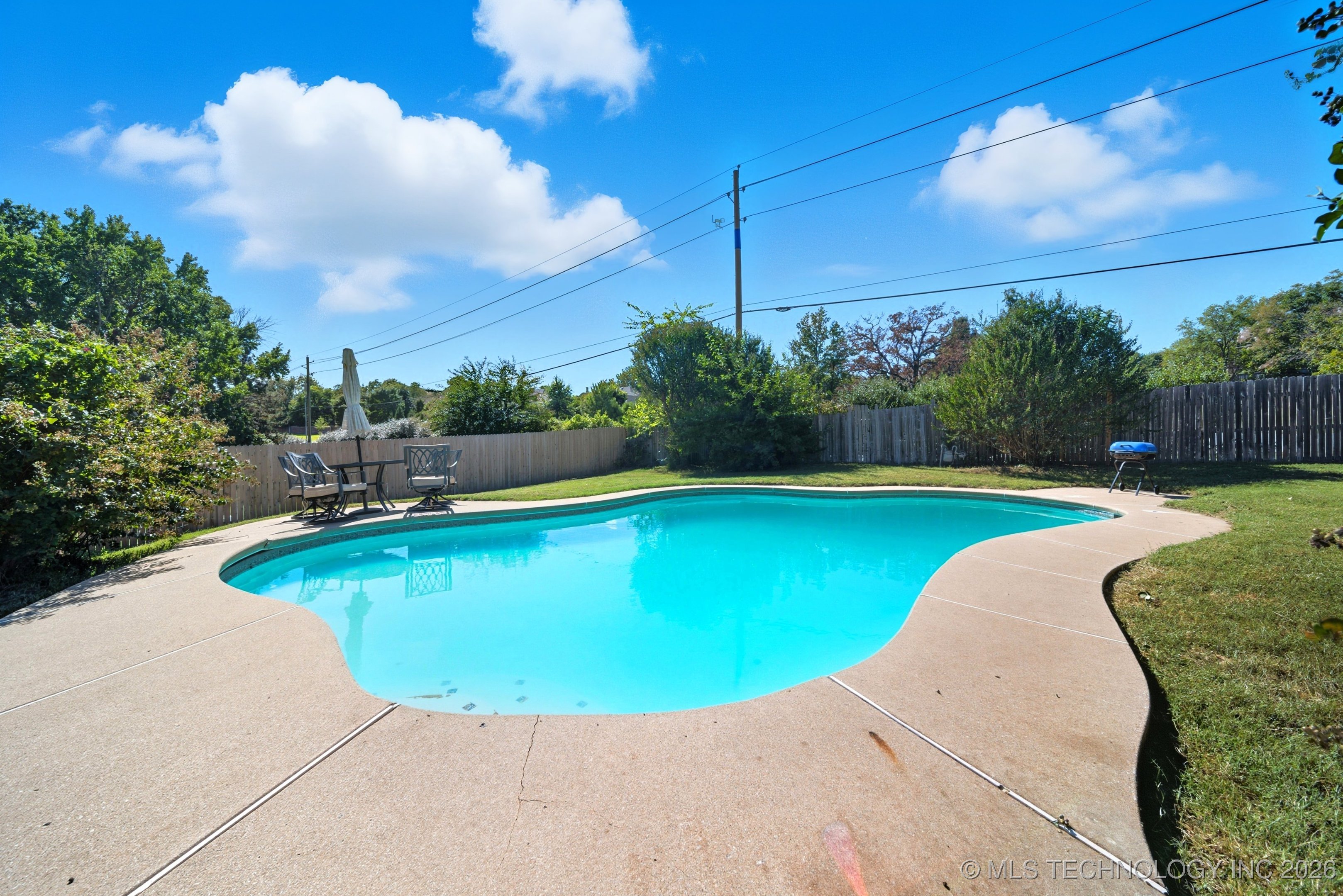 8626 S 65th East Place Property Photo 29