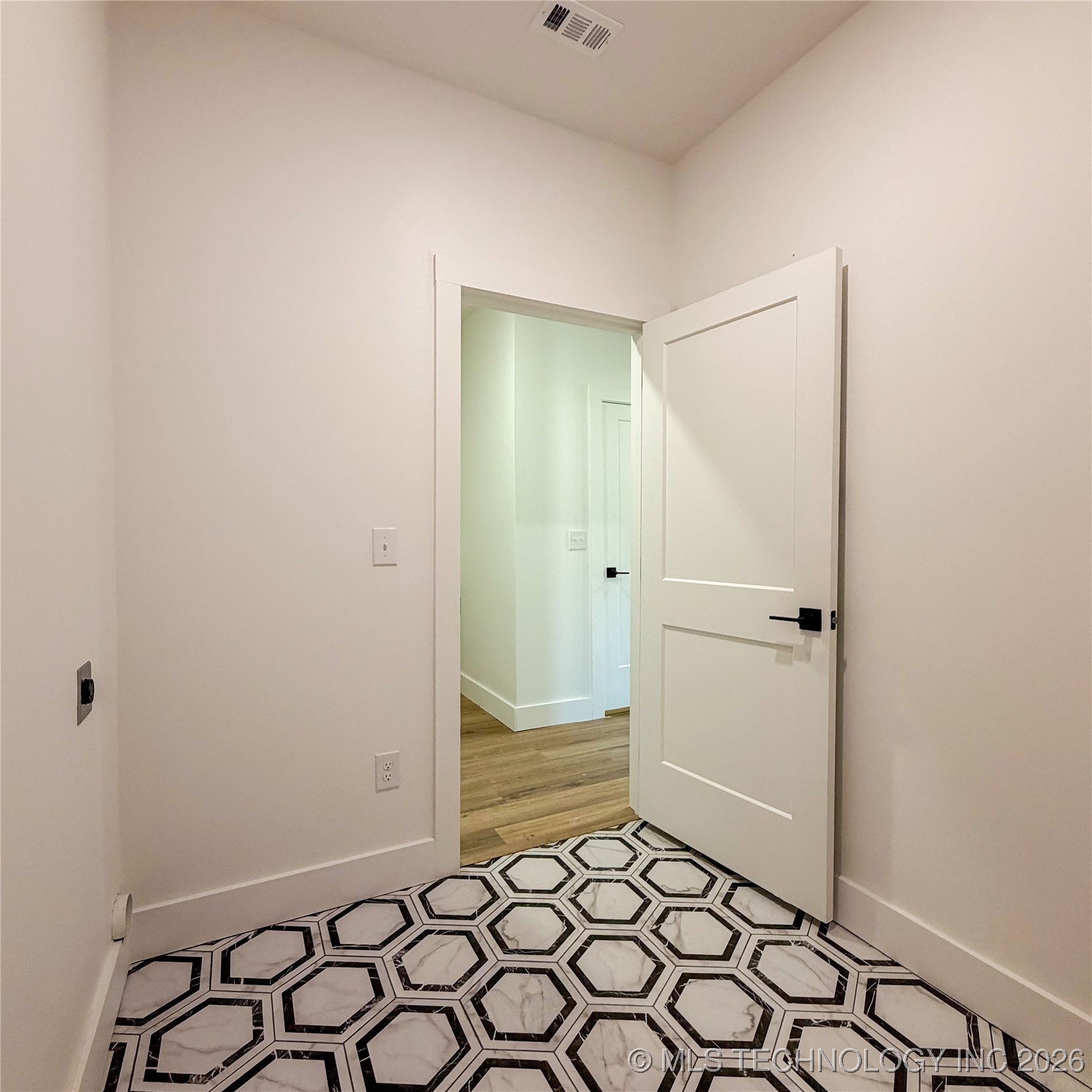 189 Neely Lane Property Photo 33