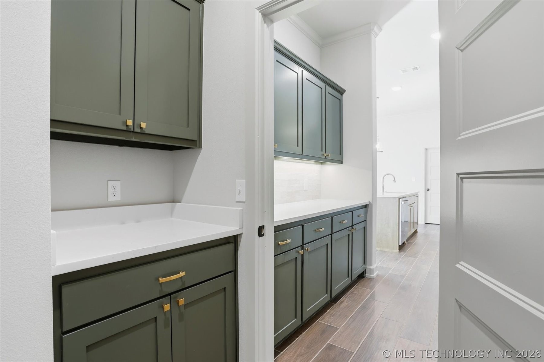 7215 E Queens Street Property Photo 11