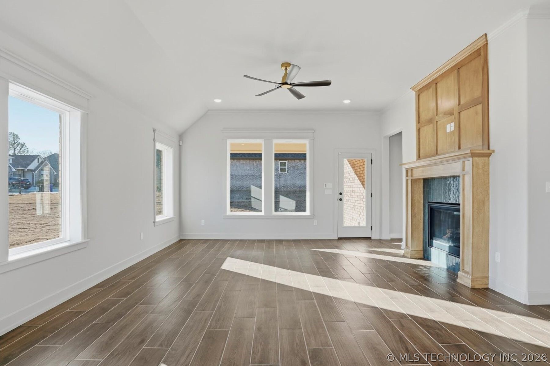 7215 E Queens Street Property Photo 16