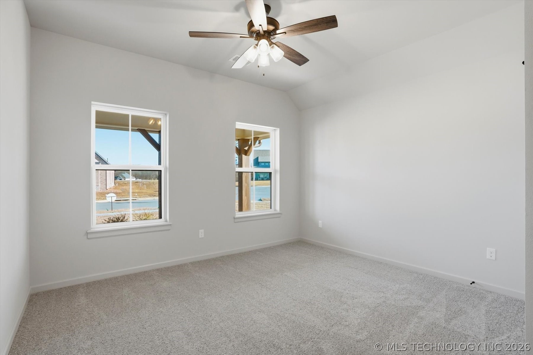 7215 E Queens Street Property Photo 27