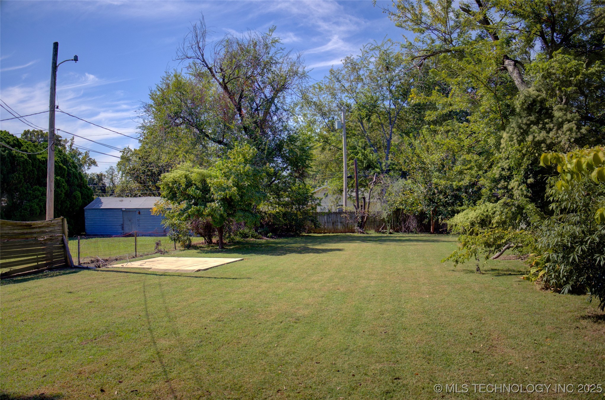 4134 S Detroit Avenue Property Photo 5