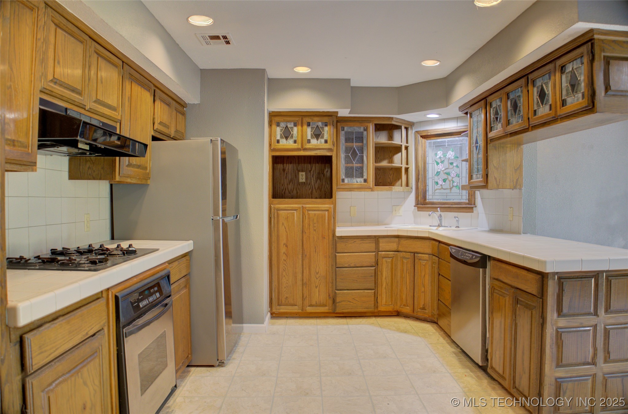 4134 S Detroit Avenue Property Photo 15