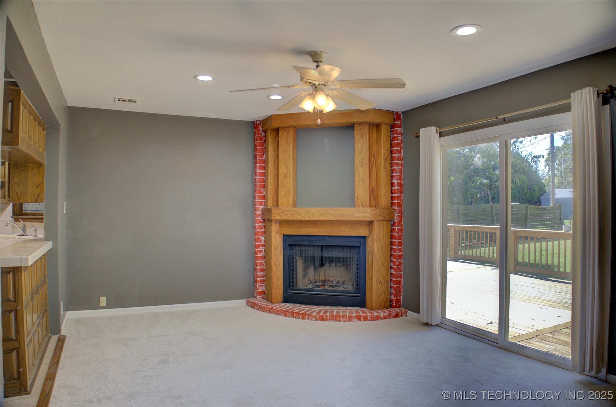 4134 S Detroit Avenue Property Photo 20