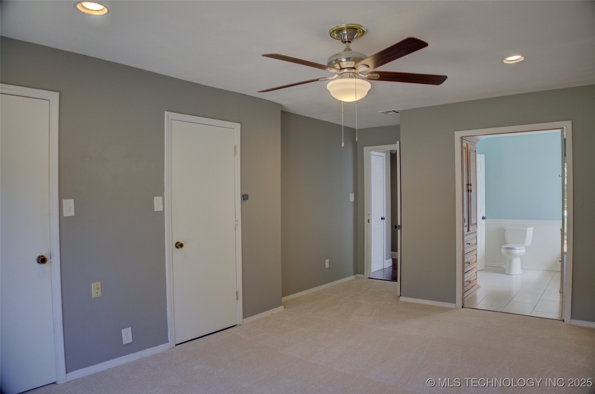 4134 S Detroit Avenue Property Photo 27