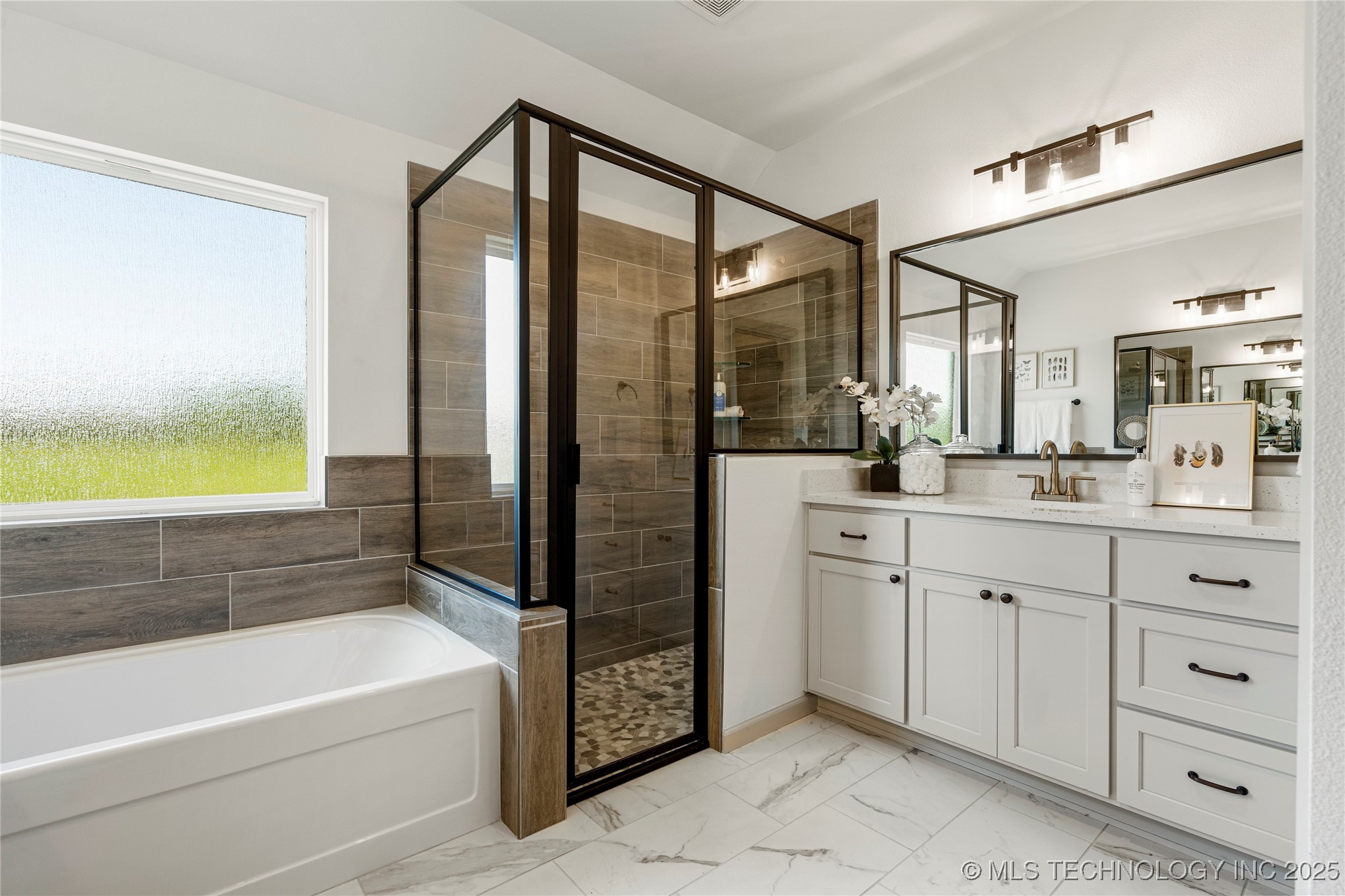 1420 N 71st Street Property Photo 17