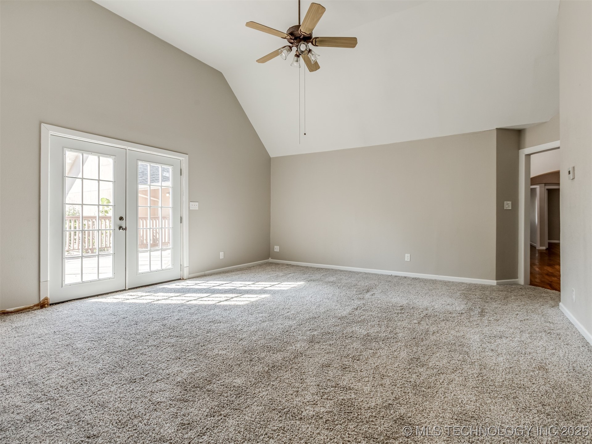 7601 S 241st Avenue Property Photo 22