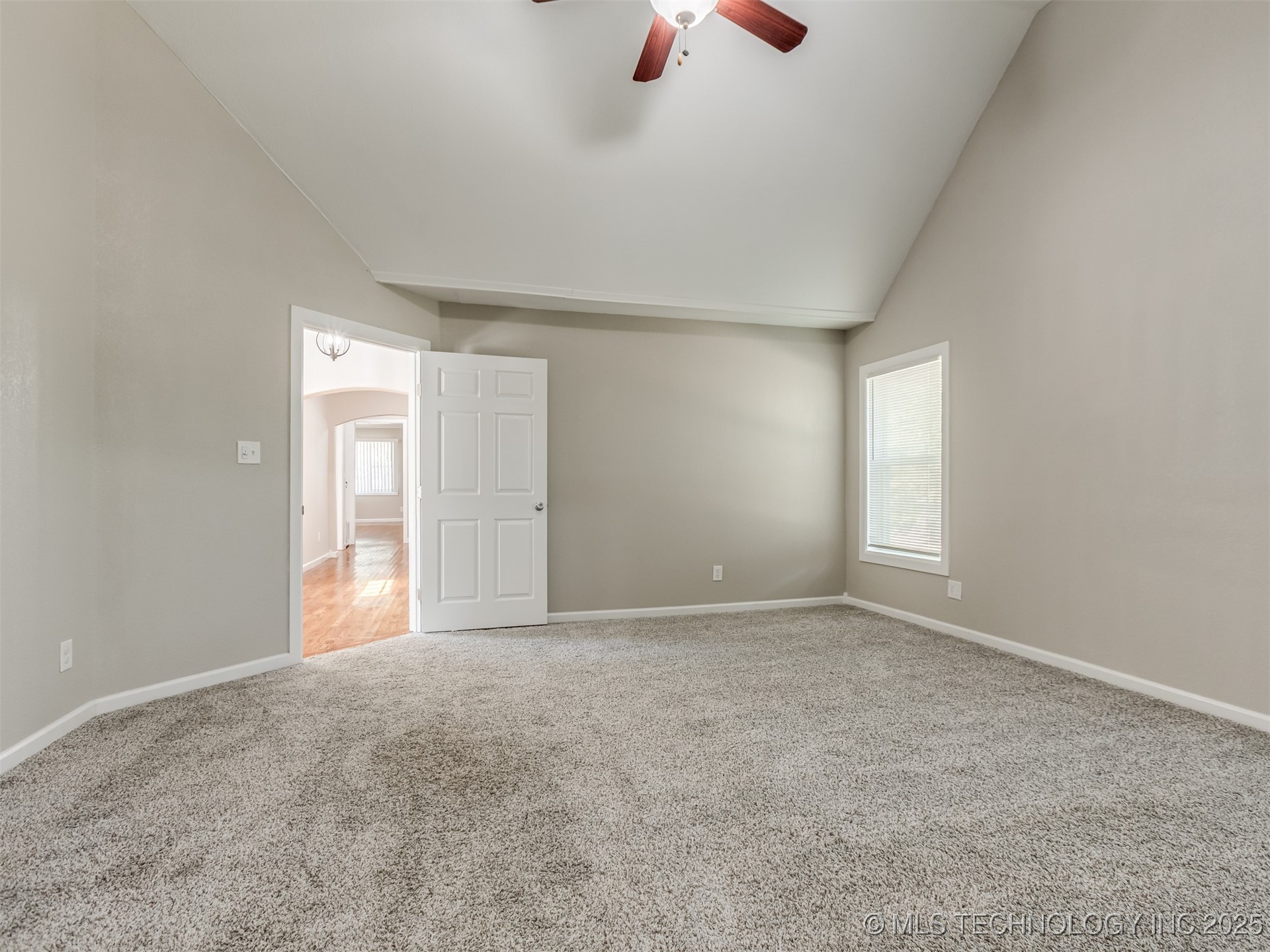 7601 S 241st Avenue Property Photo 27