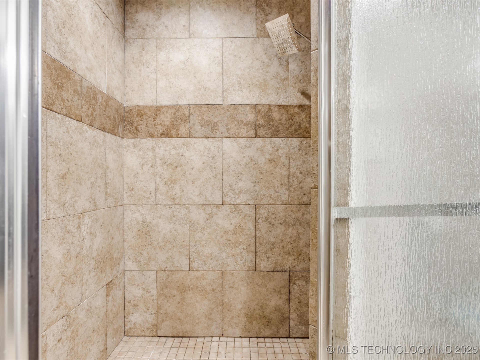 7601 S 241st Avenue Property Photo 32