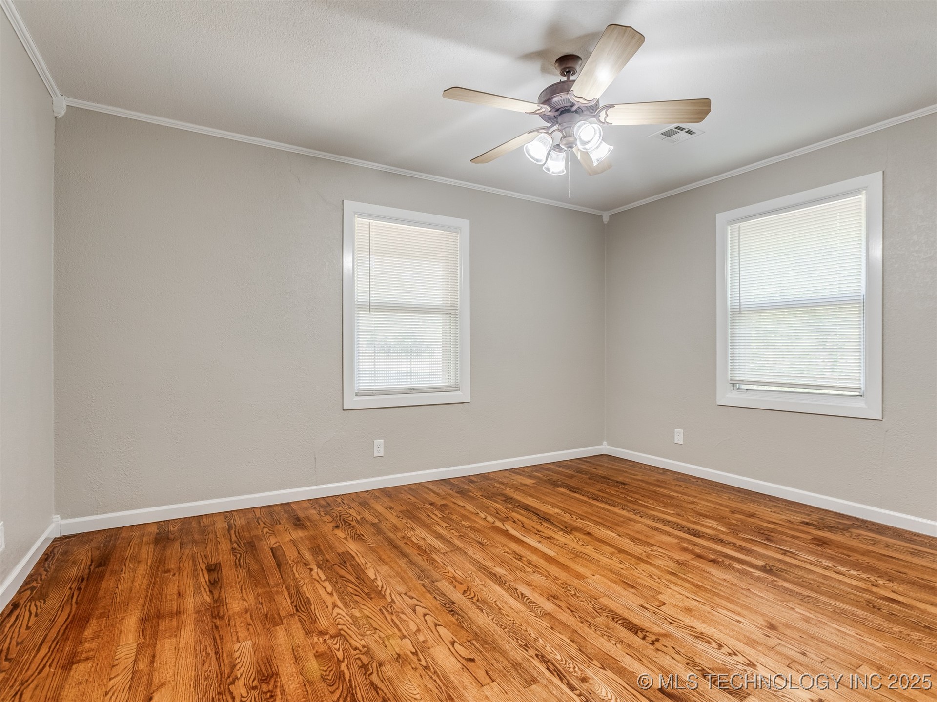 7601 S 241st Avenue Property Photo 35