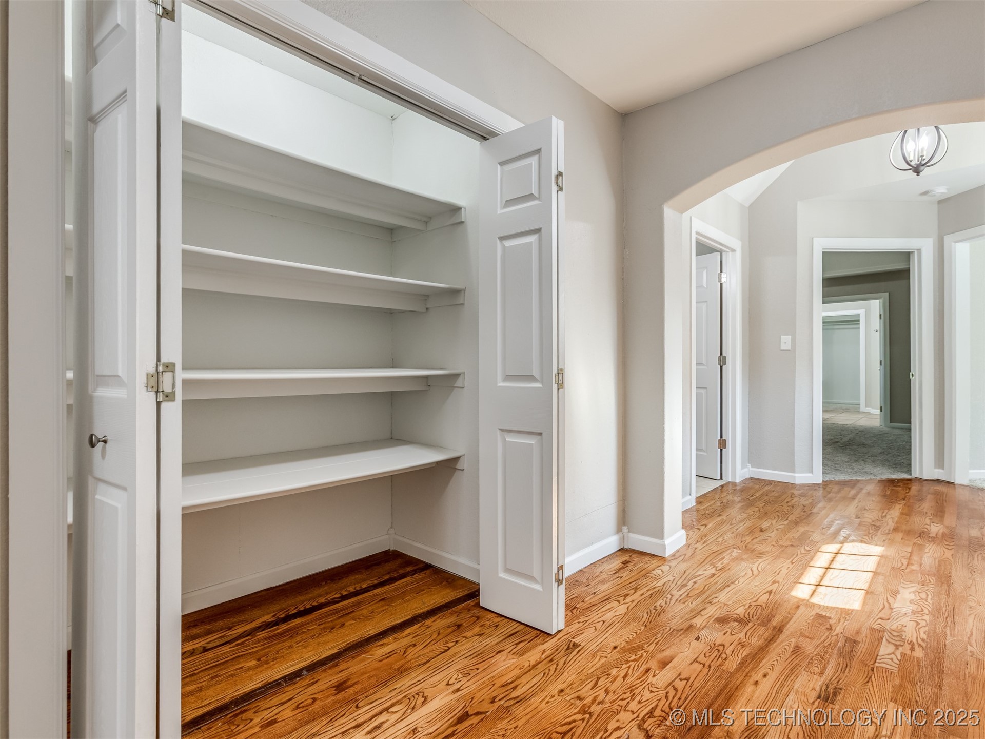 7601 S 241st Avenue Property Photo 43