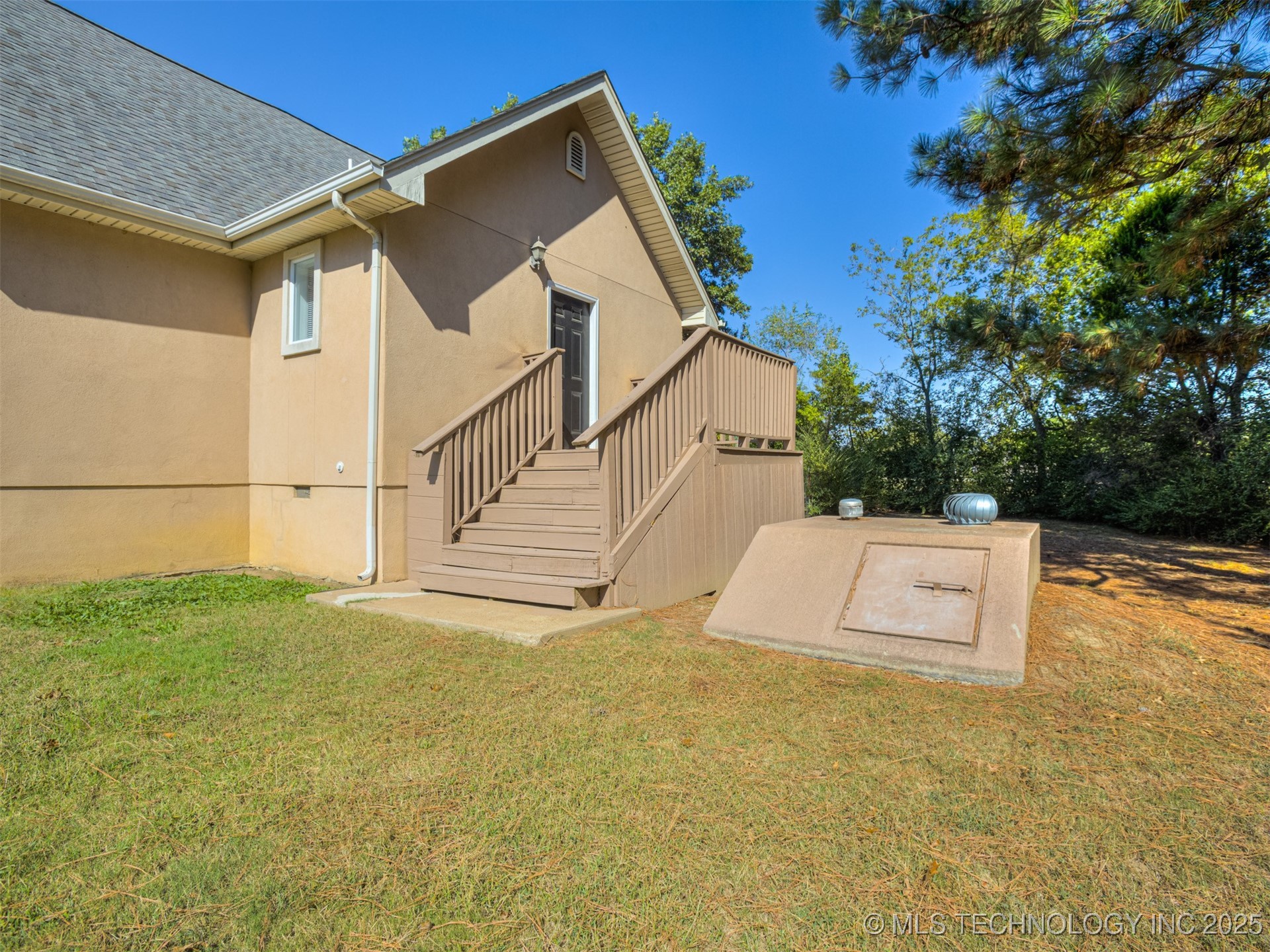 7601 S 241st Avenue Property Photo 52