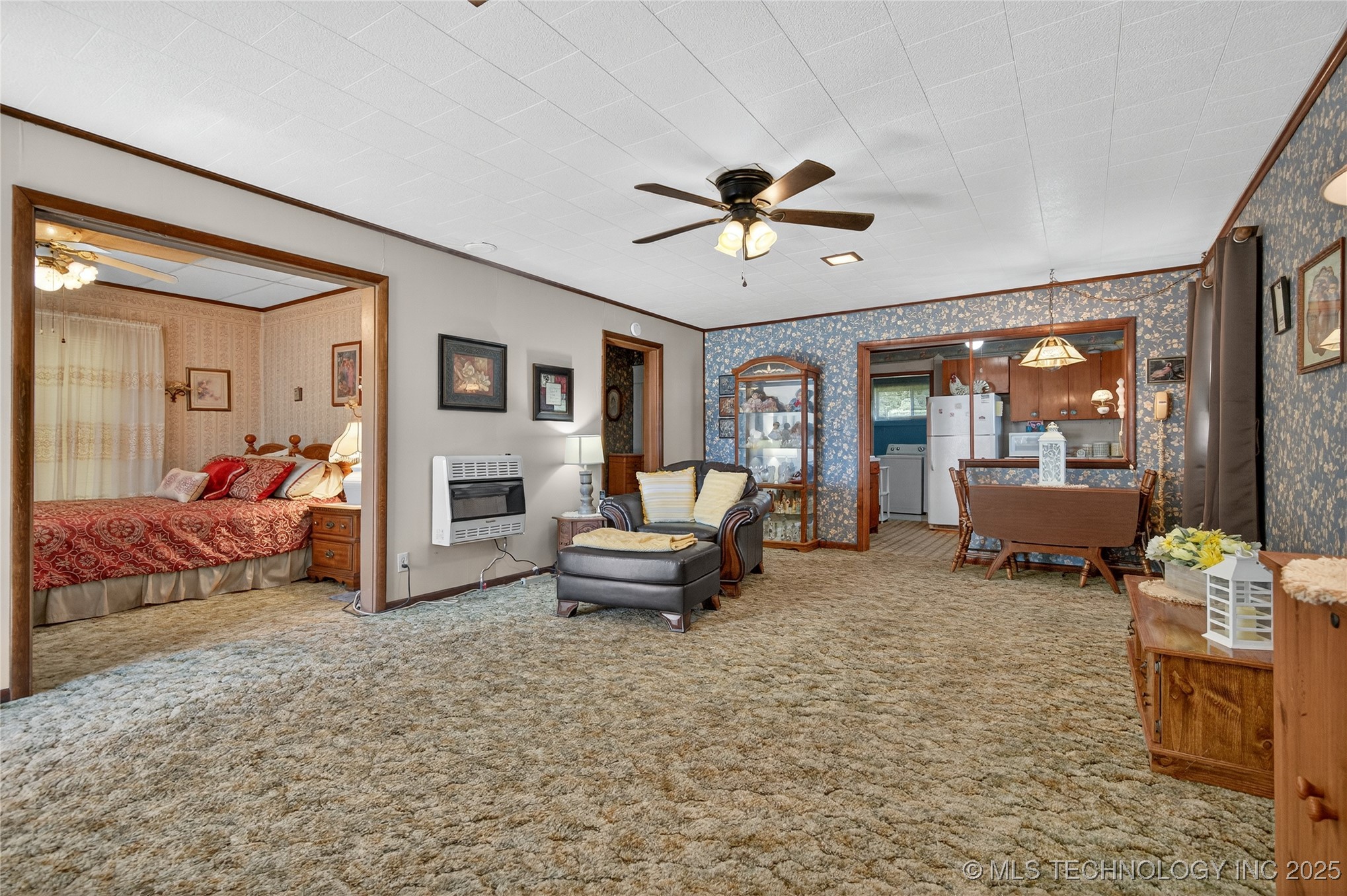 100 Cherokee Street Property Photo 6