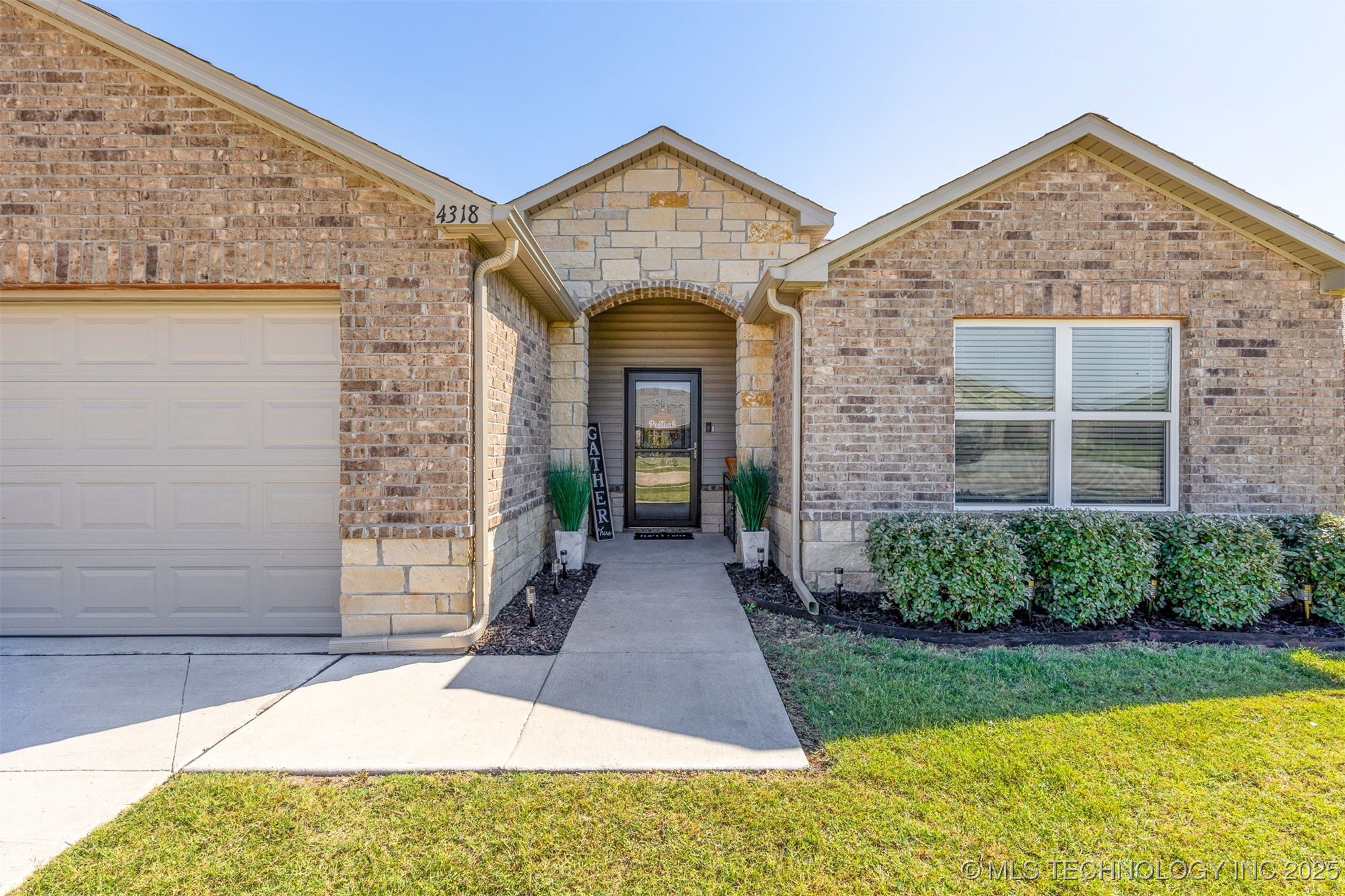 4318 Driftwood Property Photo 2