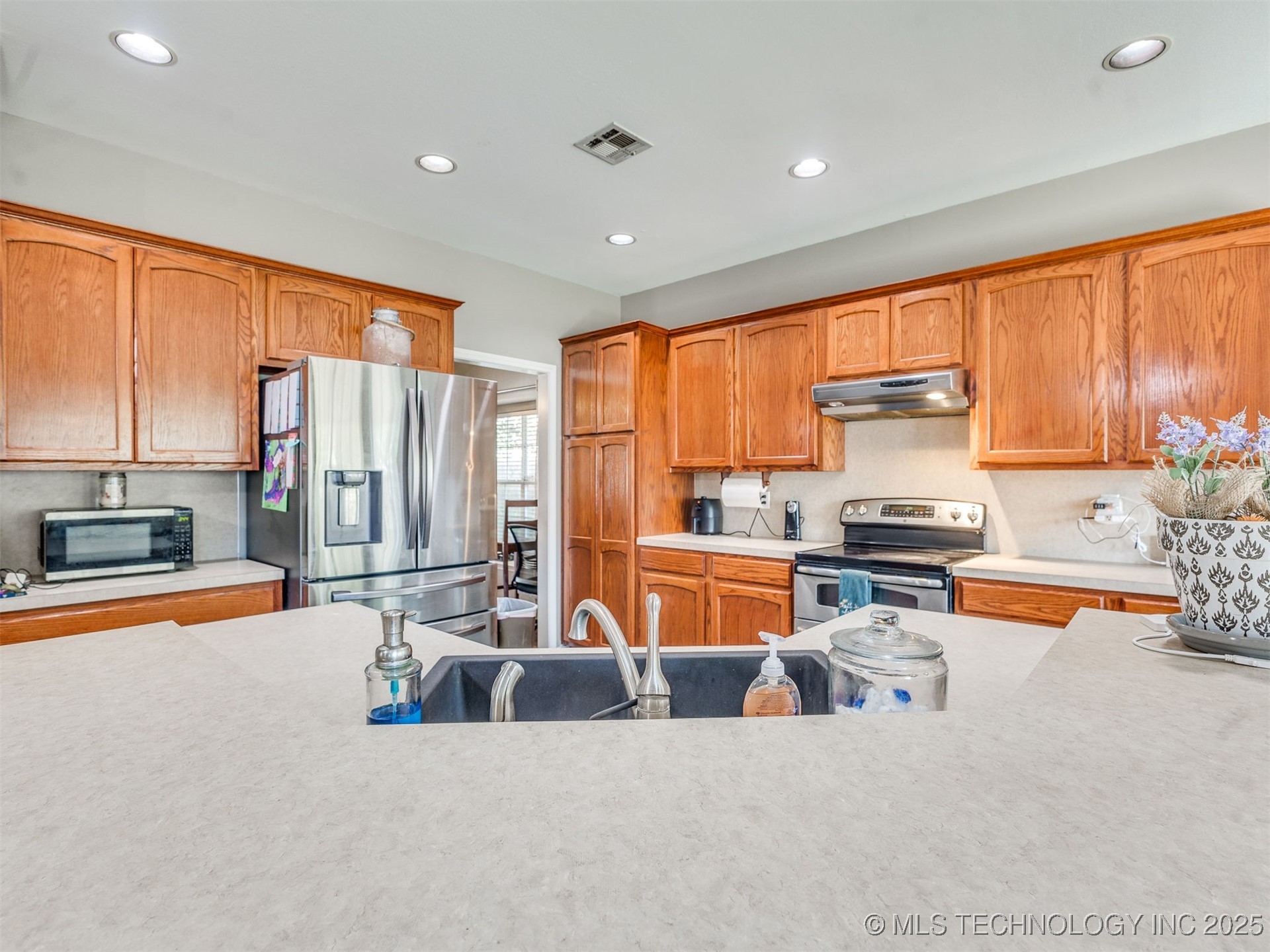 2909 W Oakland Street Property Photo 10