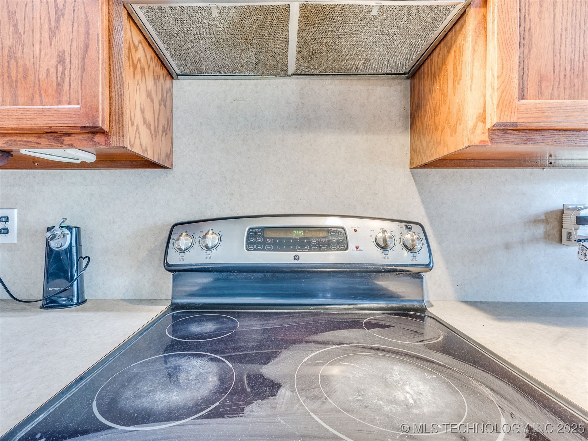 2909 W Oakland Street Property Photo 11