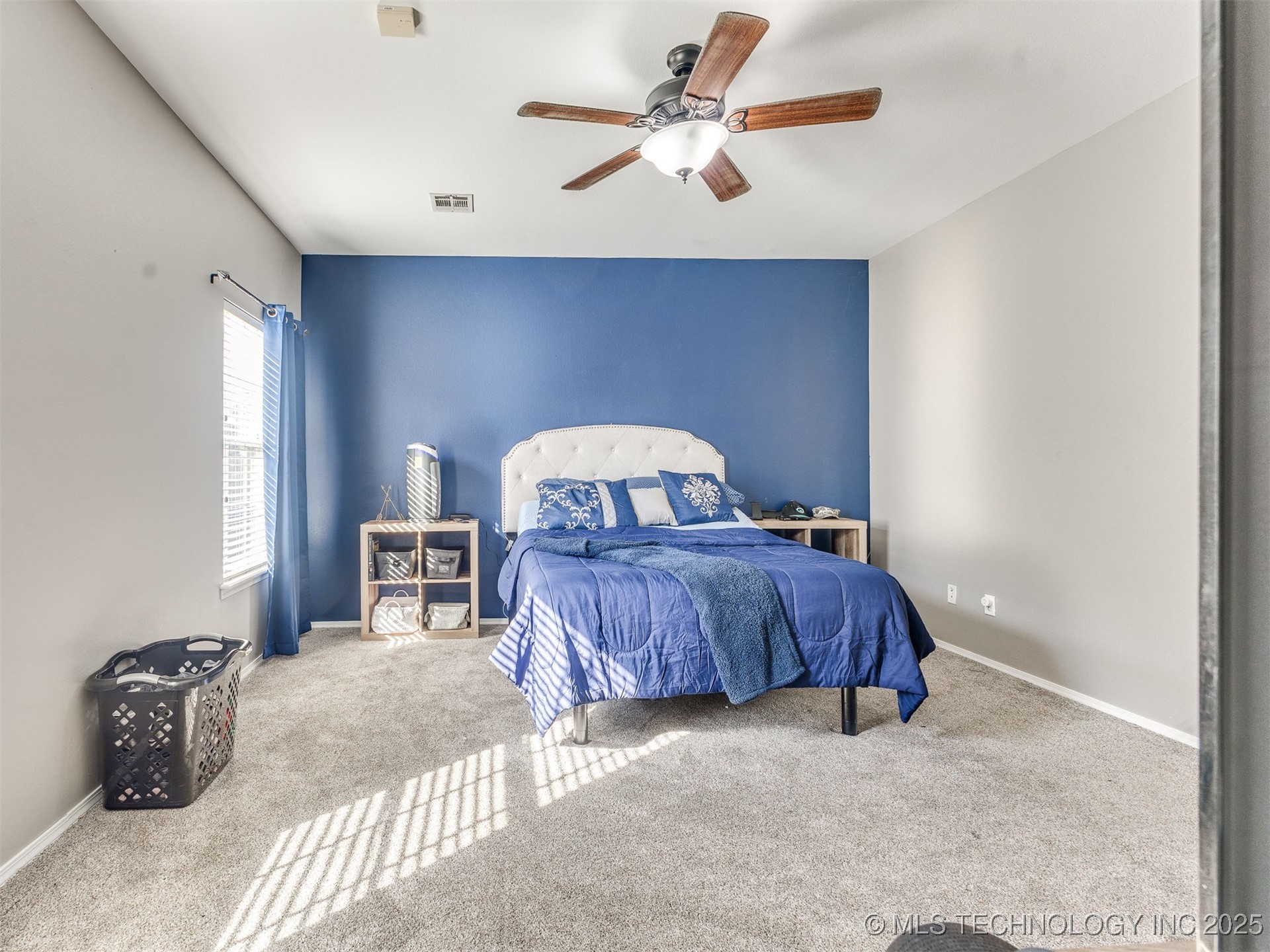 2909 W Oakland Street Property Photo 21