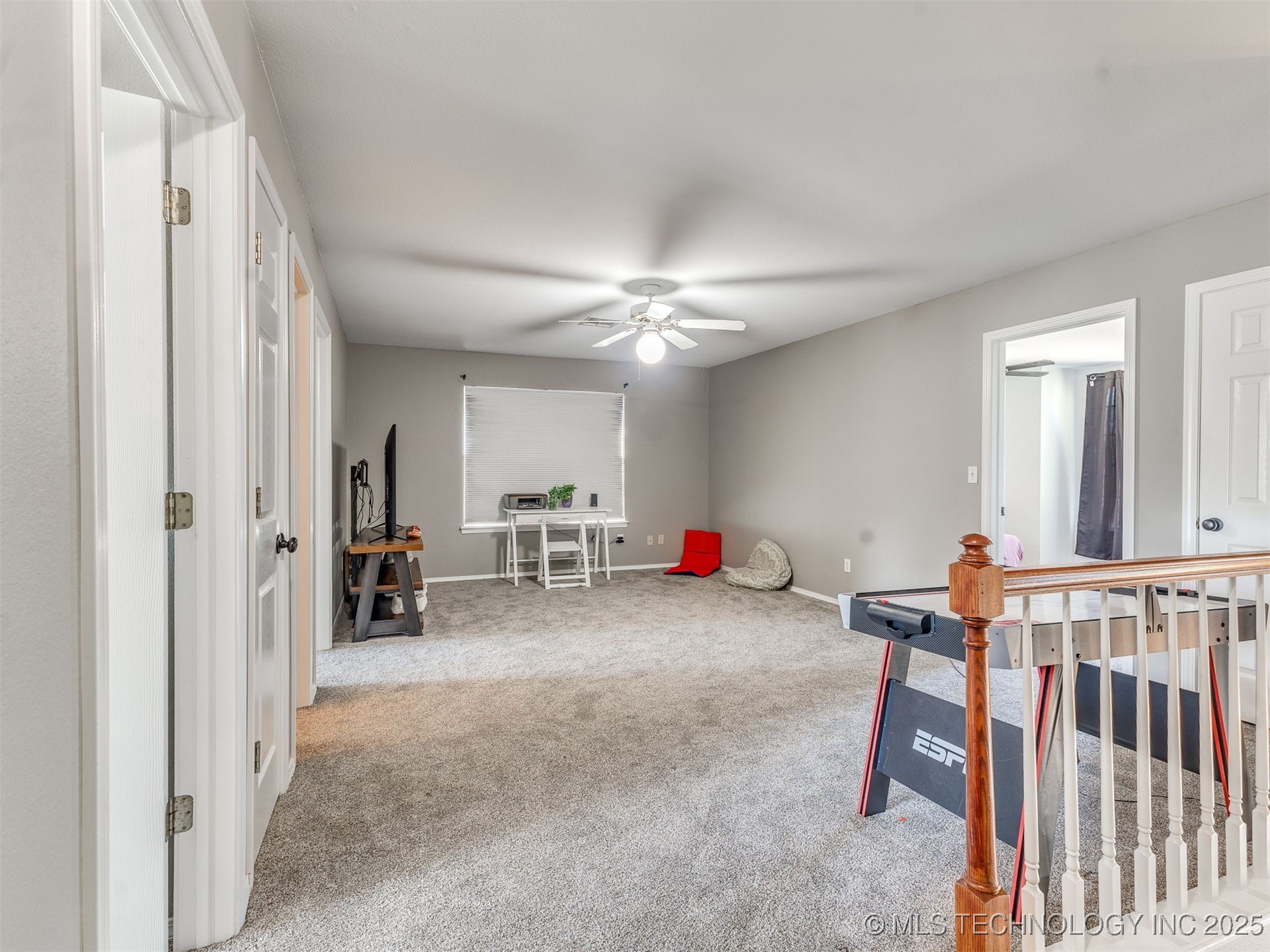 2909 W Oakland Street Property Photo 28