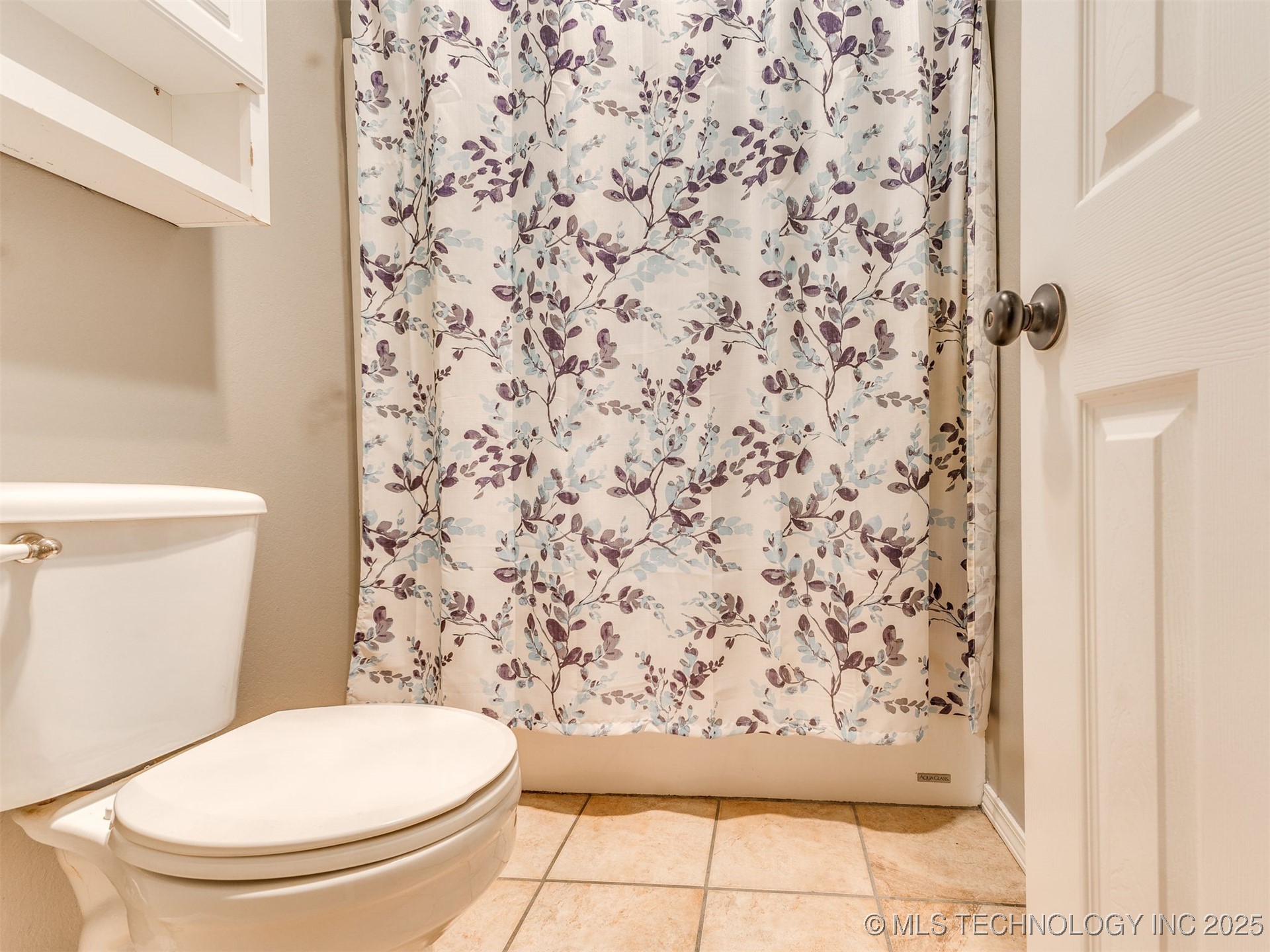 2909 W Oakland Street Property Photo 32