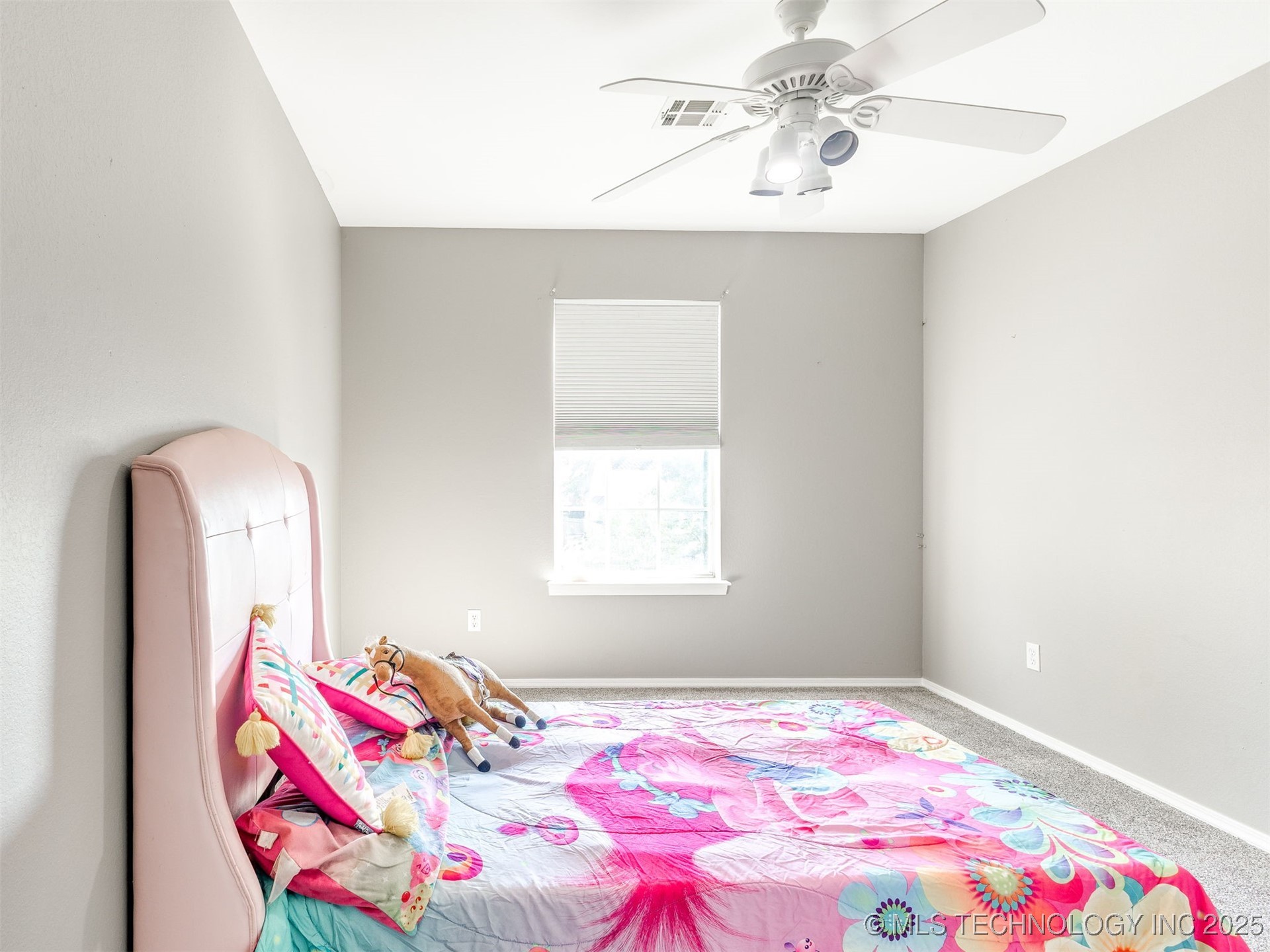 2909 W Oakland Street Property Photo 33