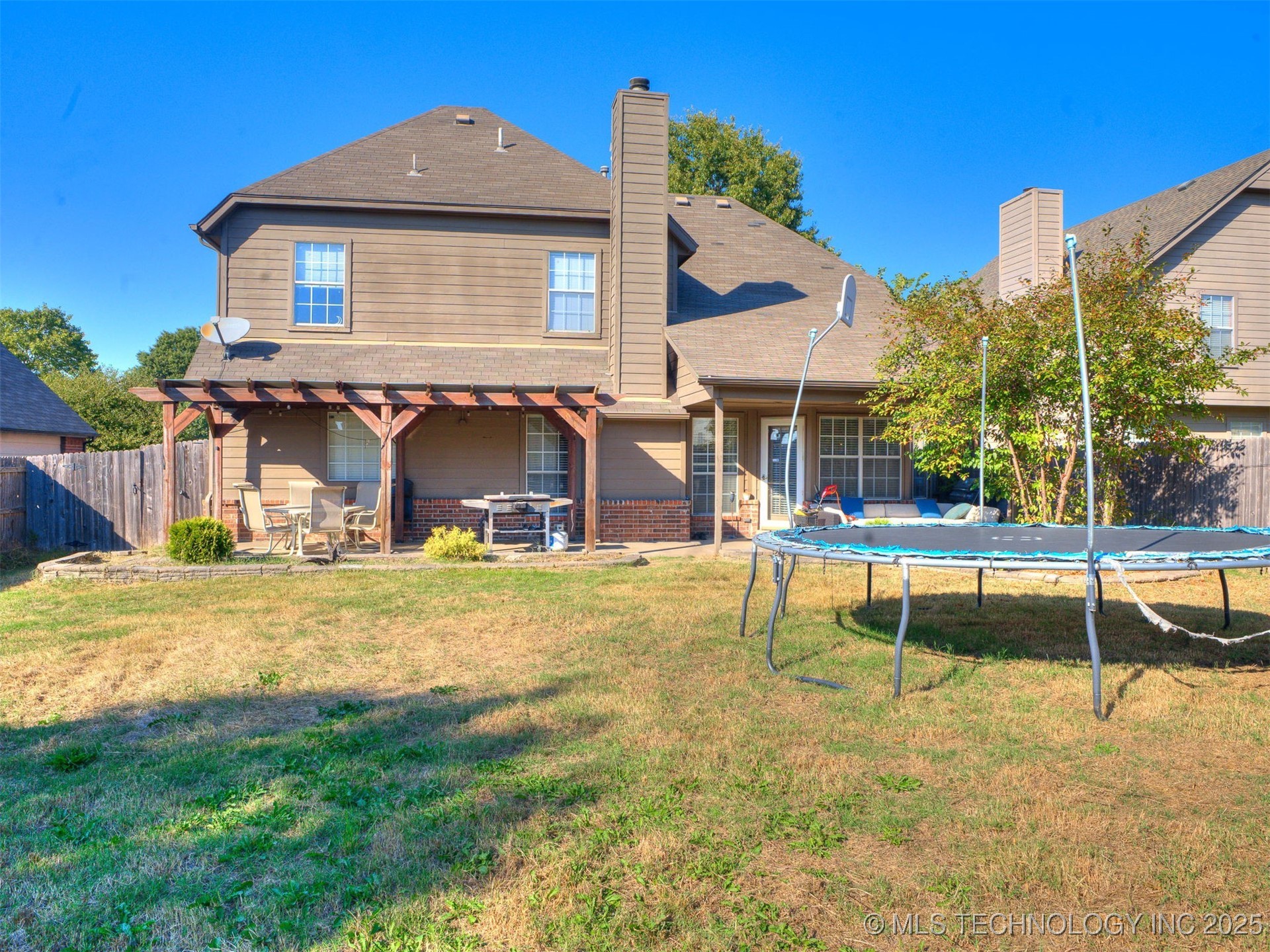 2909 W Oakland Street Property Photo 39