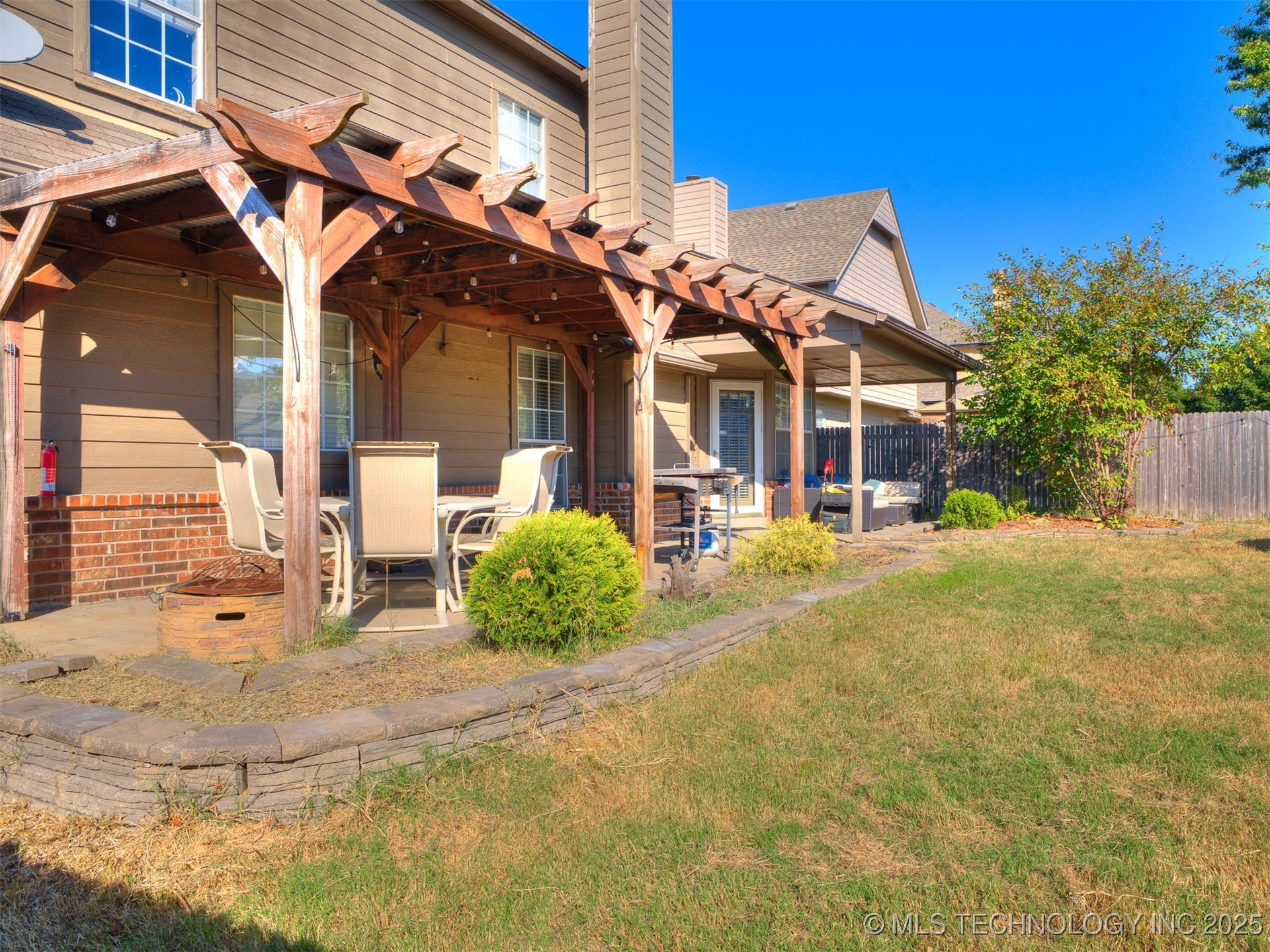 2909 W Oakland Street Property Photo 42