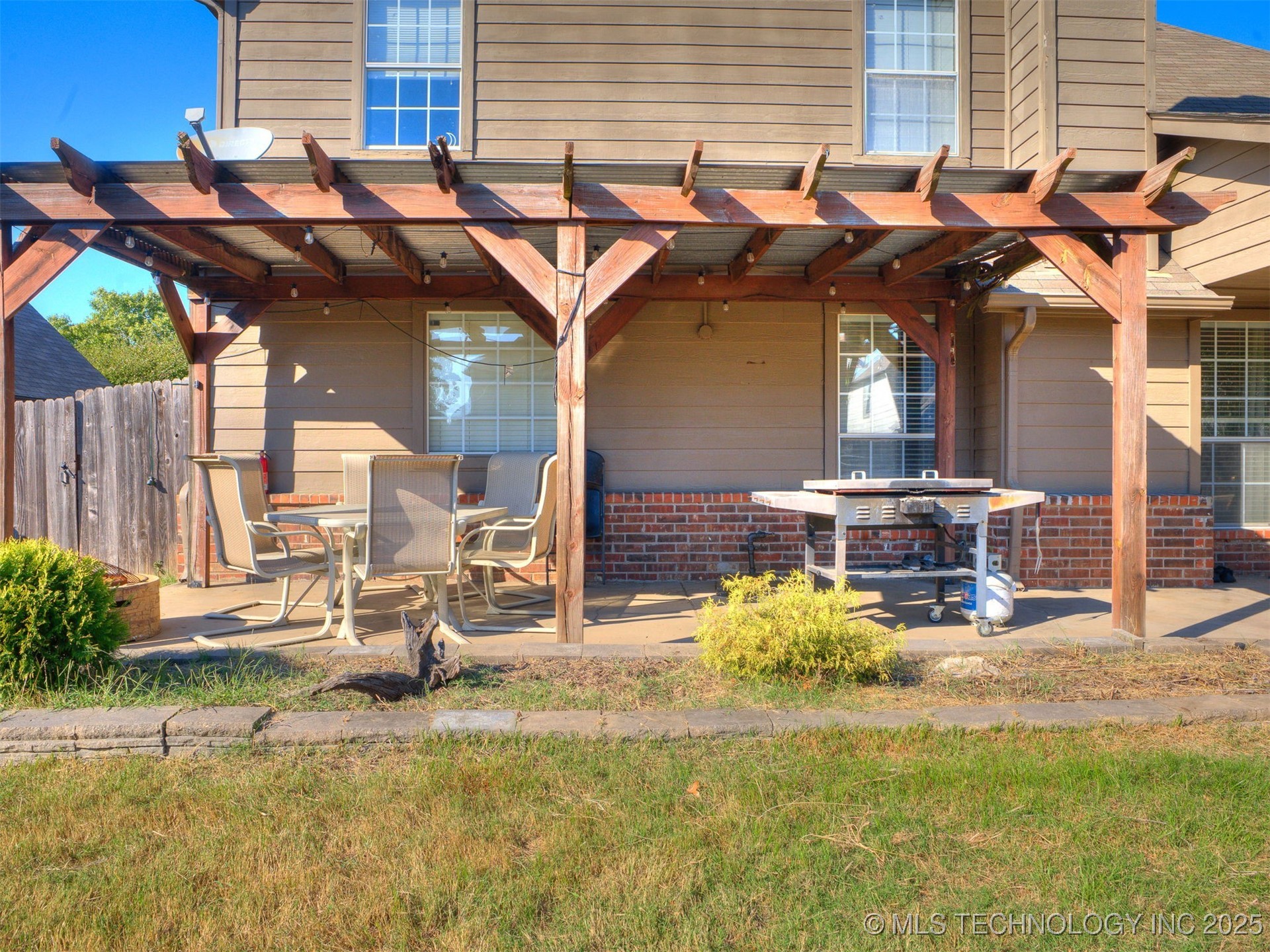 2909 W Oakland Street Property Photo 43