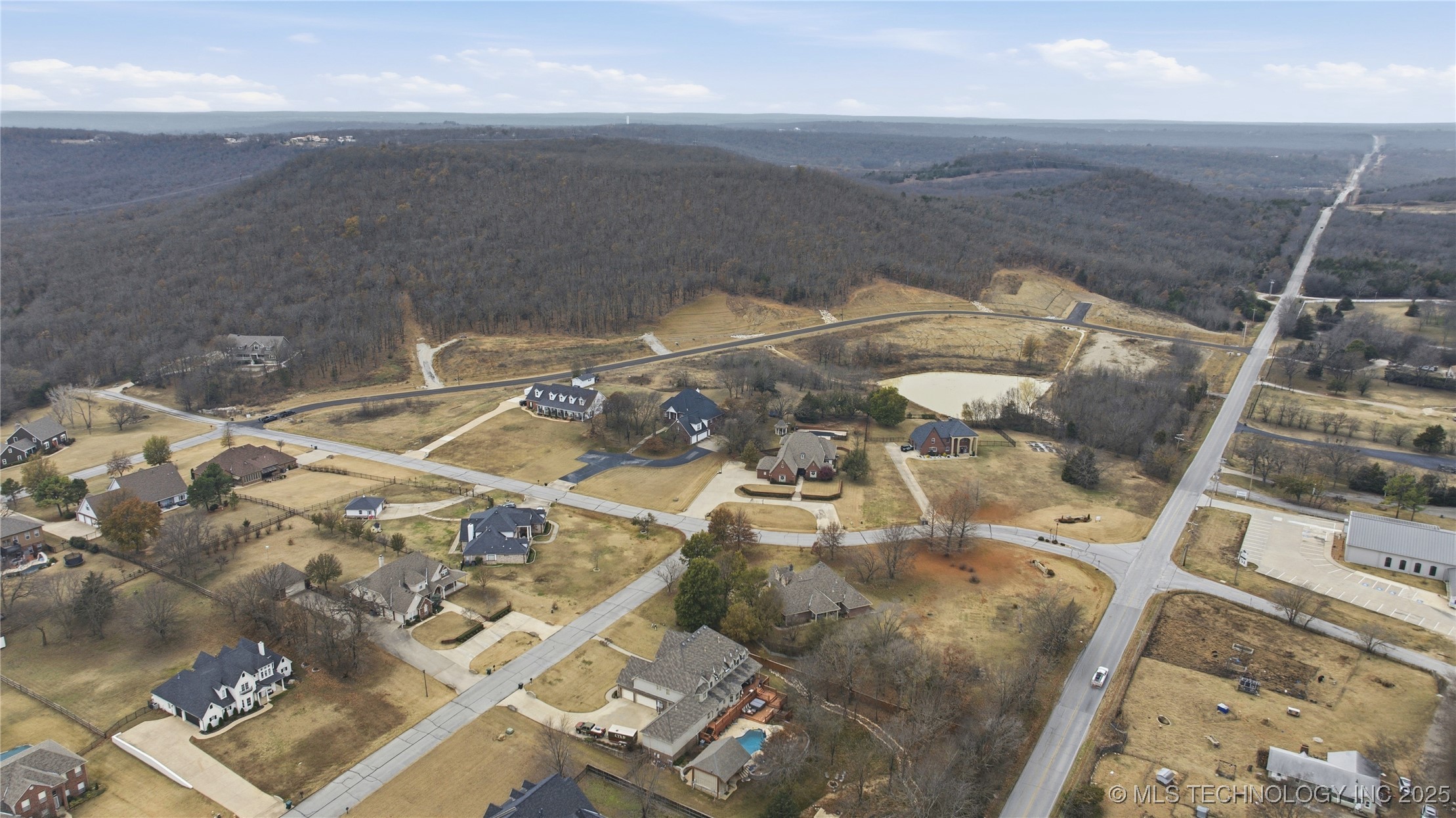 4213 S 143rd West Avenue Property Photo 7