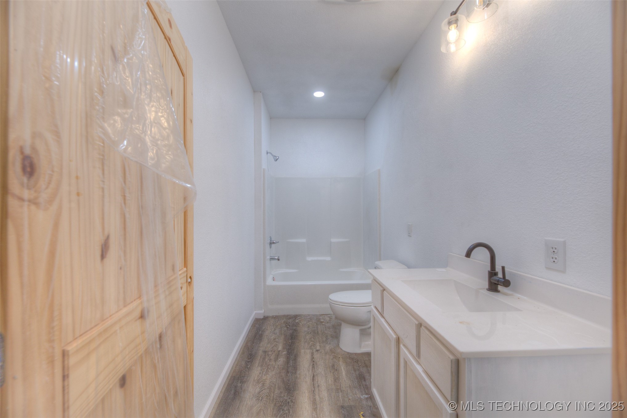 13470 N 150 Road Property Photo 12