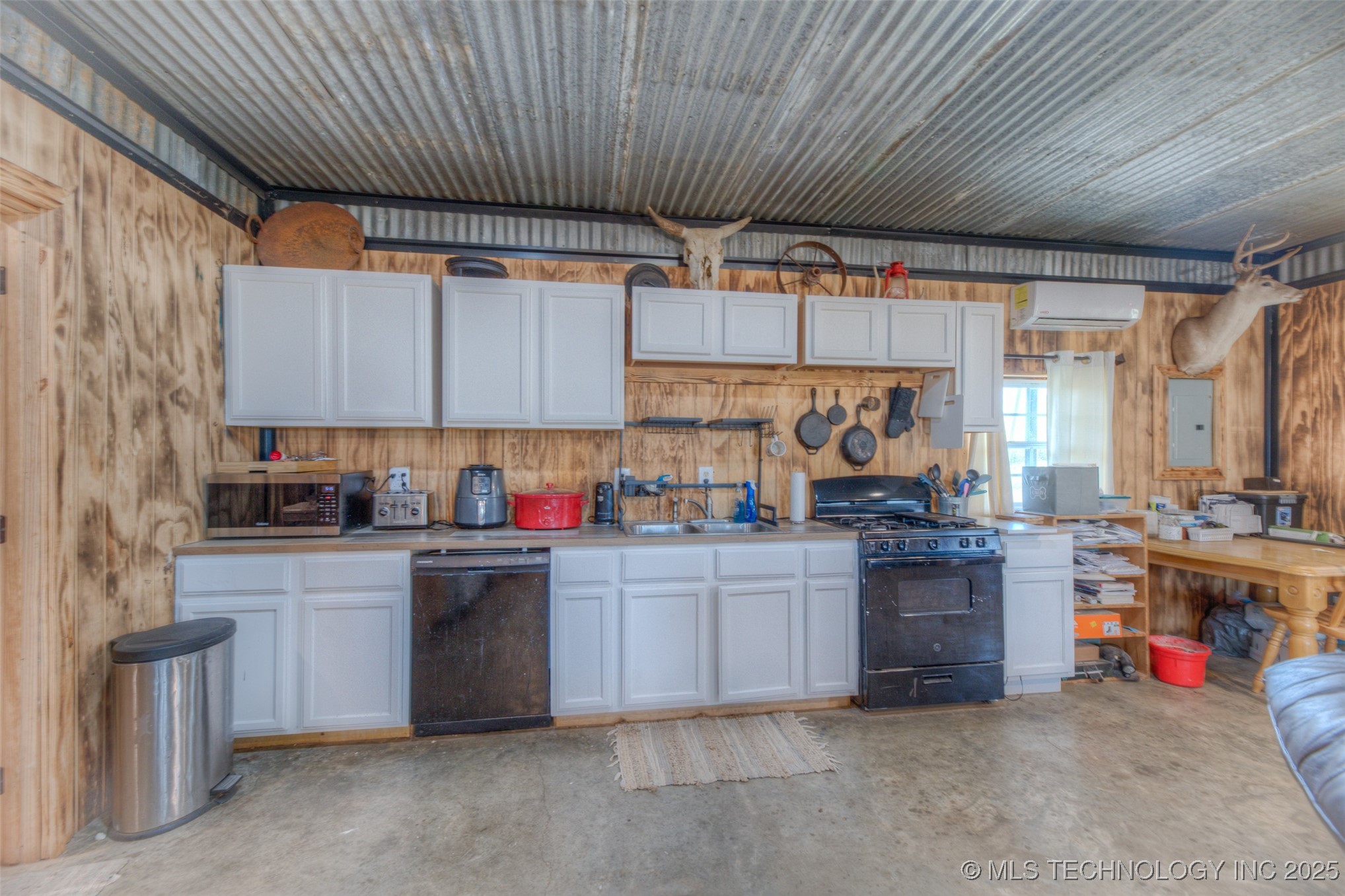 13470 N 150 Road Property Photo 35