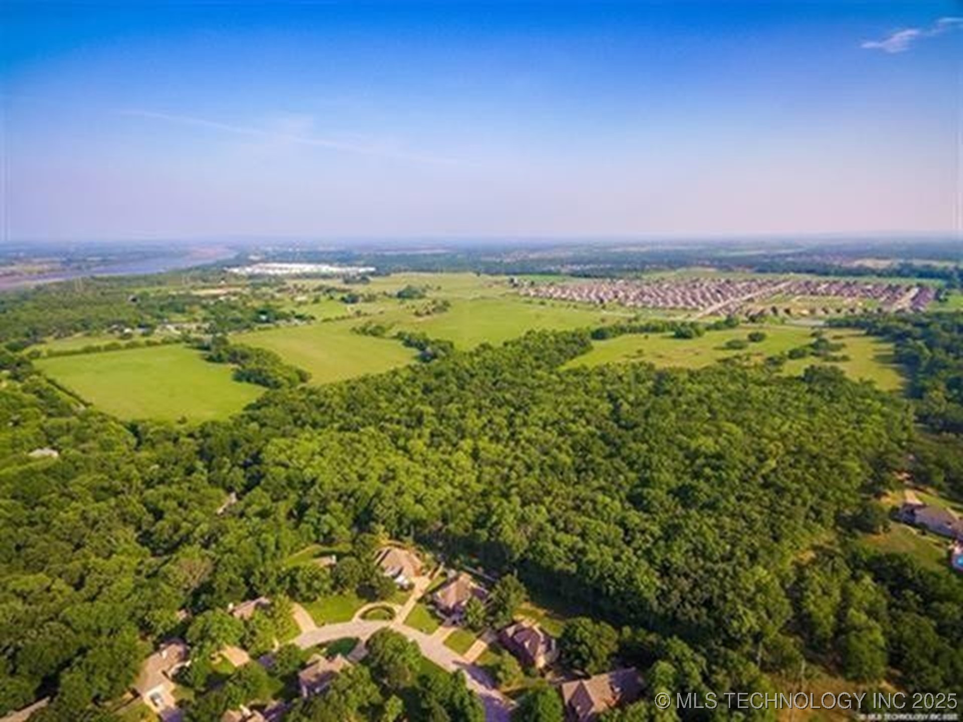 13000 S Harvard Avenue Property Photo 4