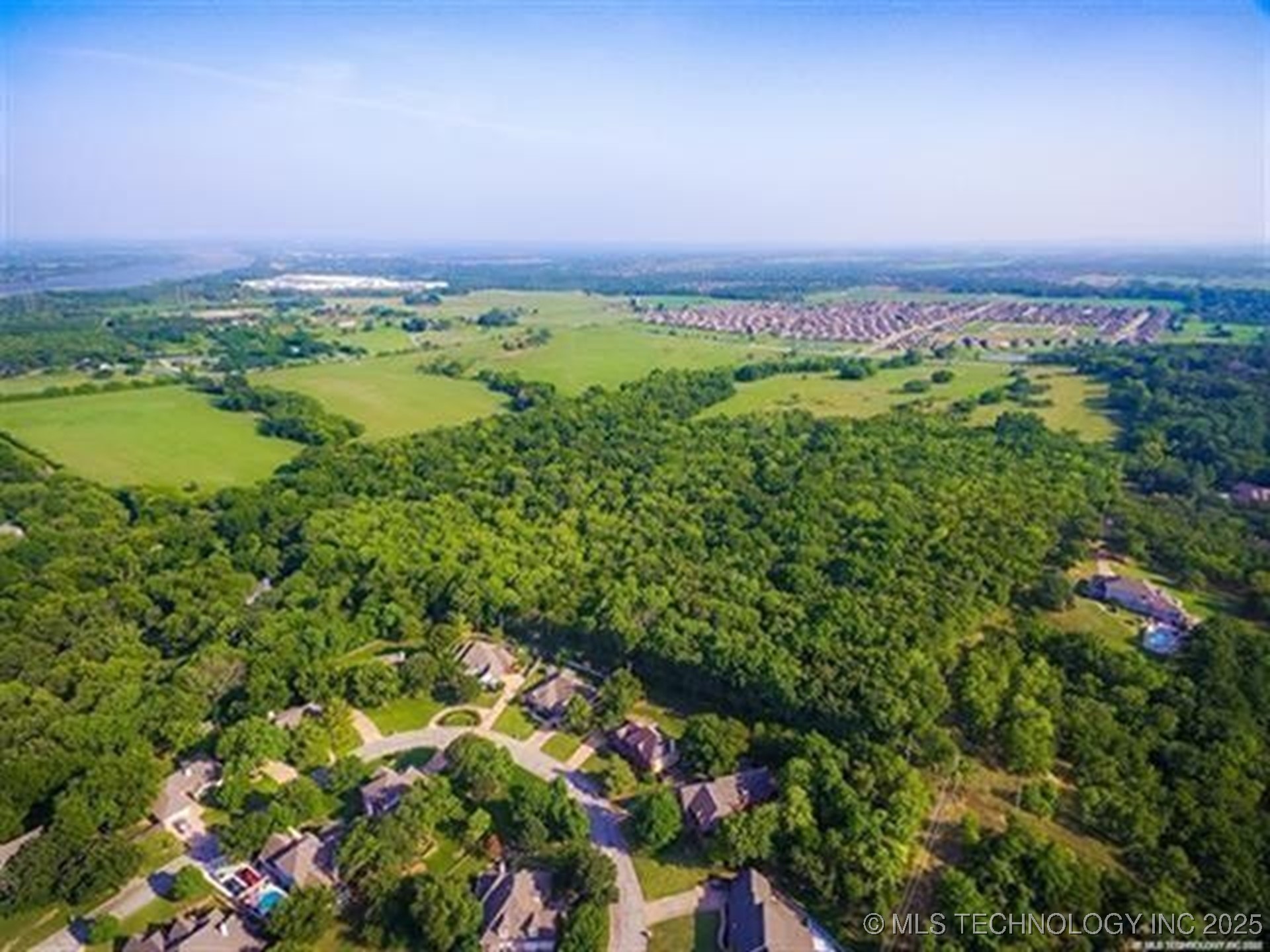 13000 S Harvard Avenue Property Photo 5