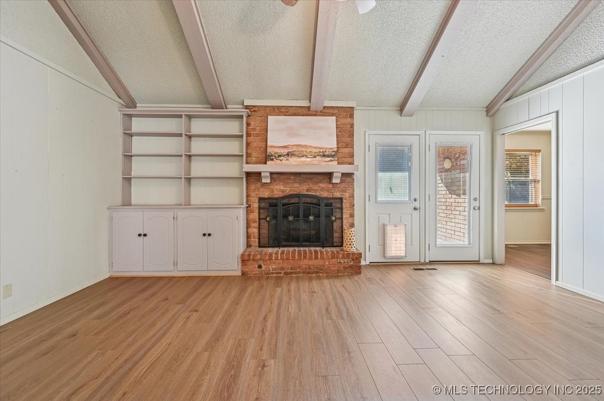 3620 E 70th Place Property Photo 13