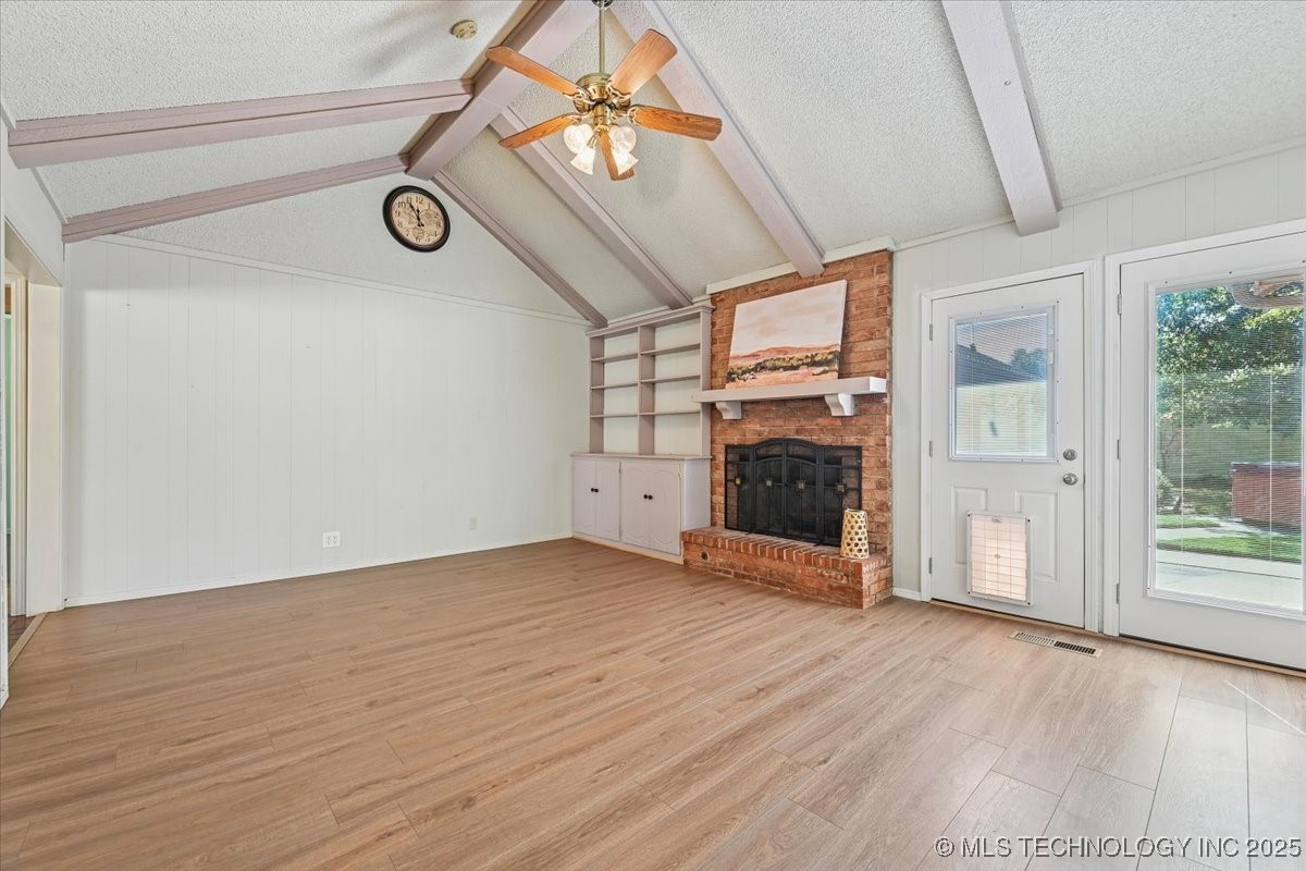 3620 E 70th Place Property Photo 15