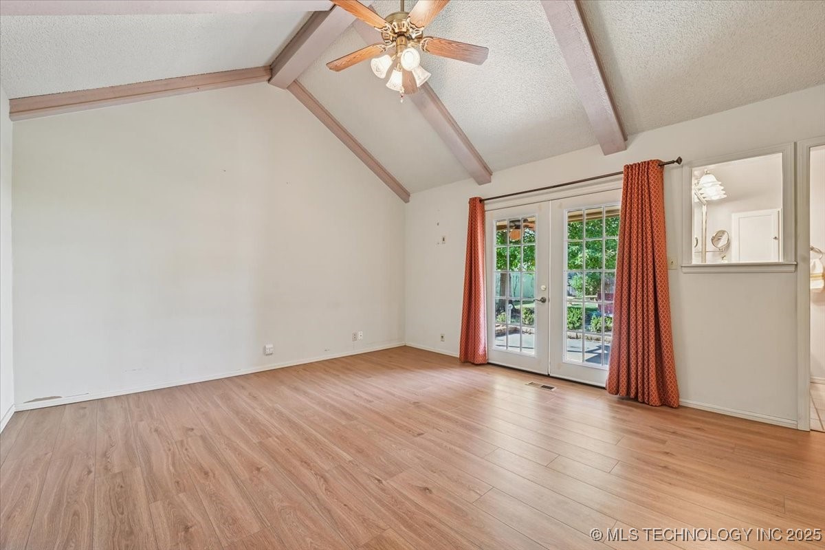 3620 E 70th Place Property Photo 16