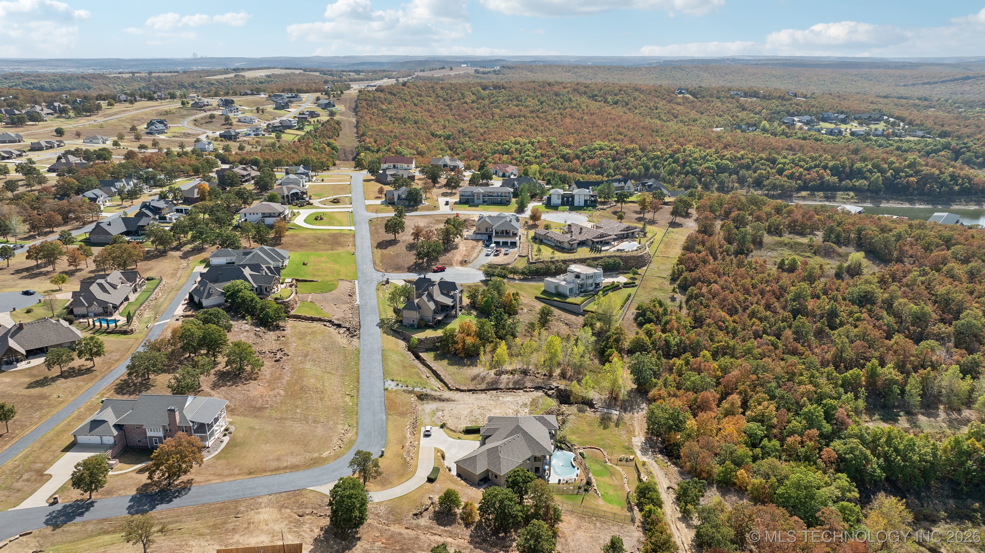 Shoreline Drive Property Photo 12