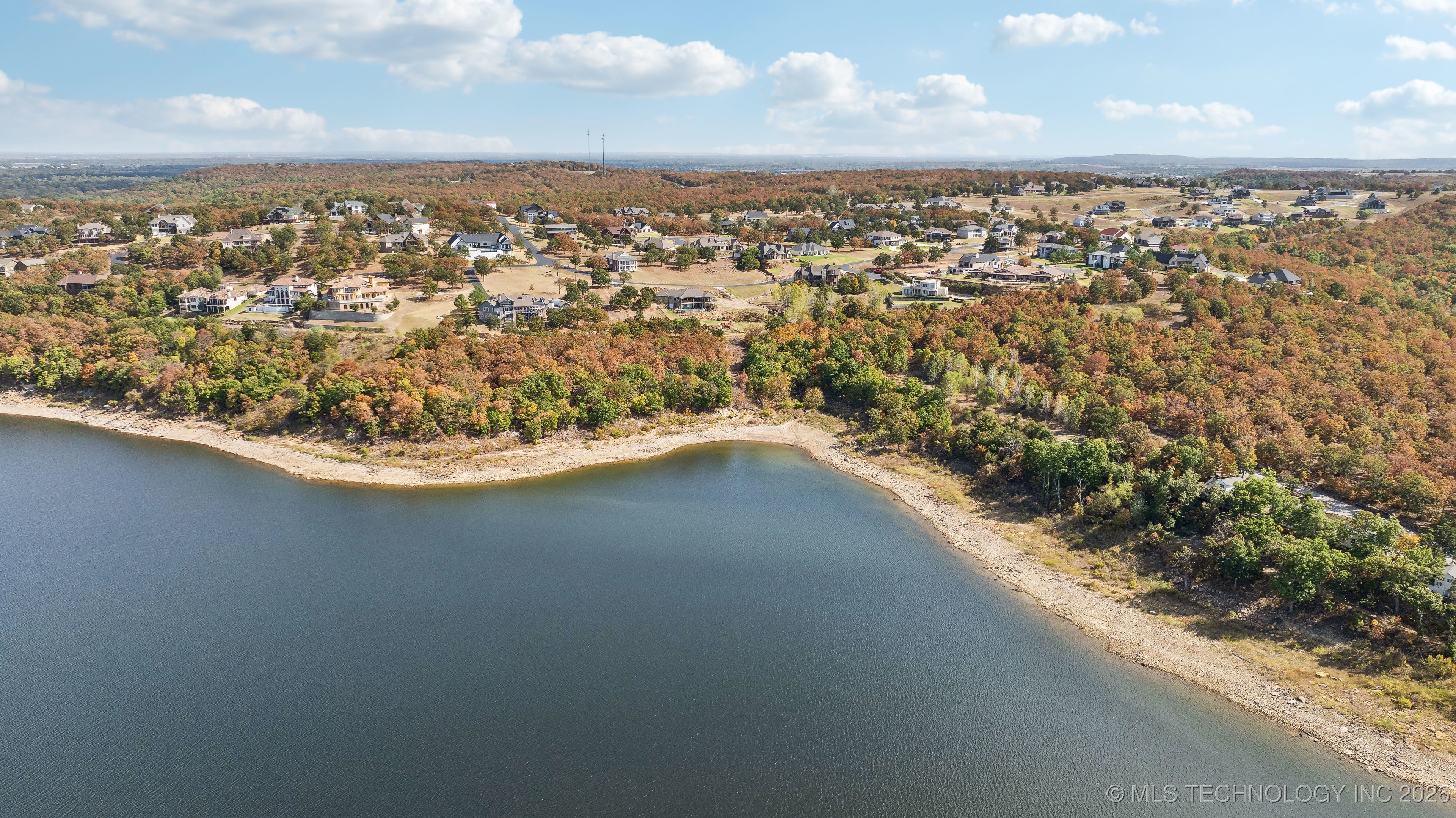 Shoreline Drive Property Photo 14
