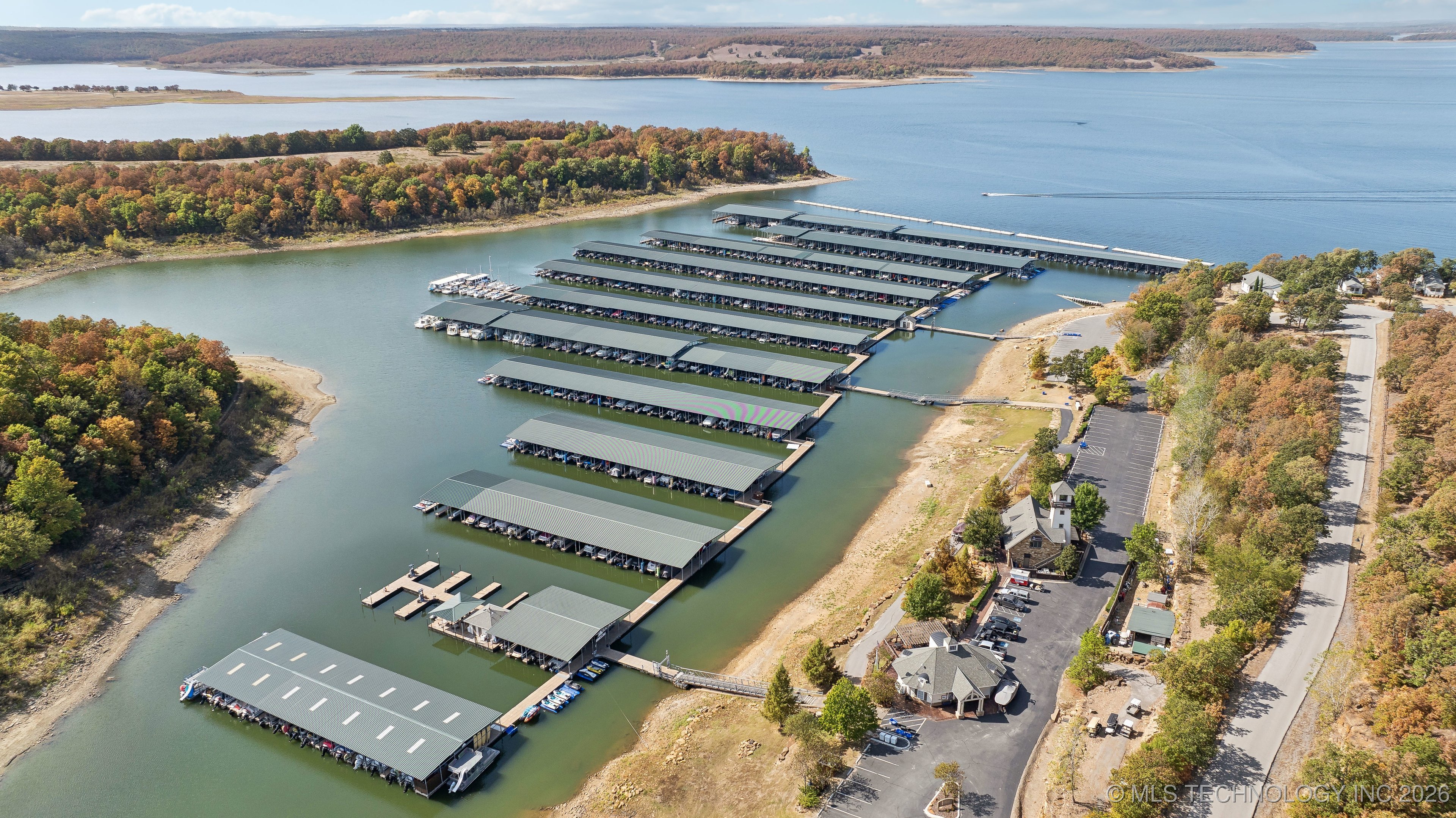 Shoreline Drive Property Photo 19