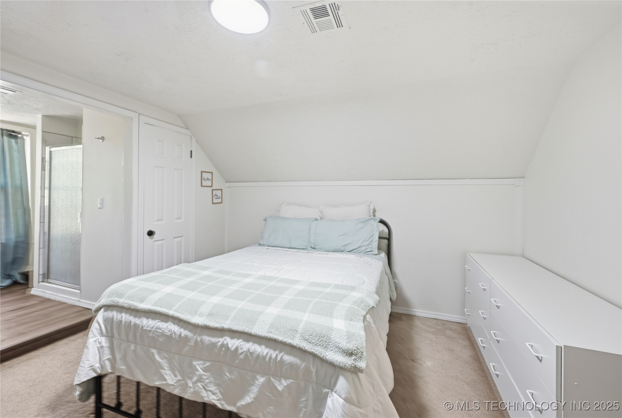 11633 S 267th East Avenue Property Photo 16