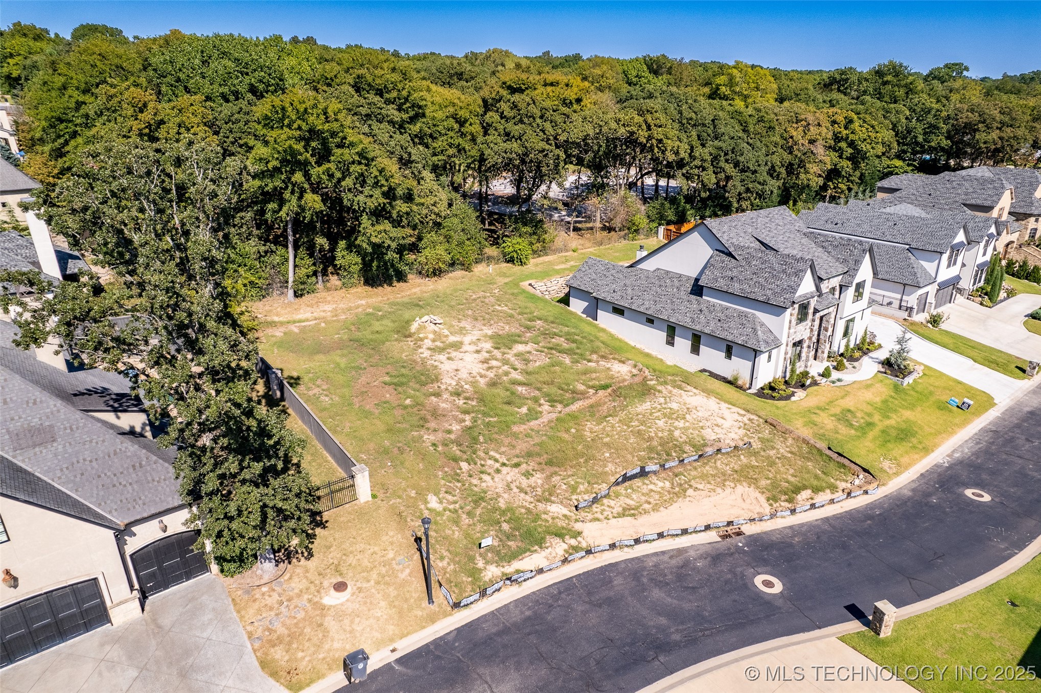 6031 E 119th Place S Property Photo 8