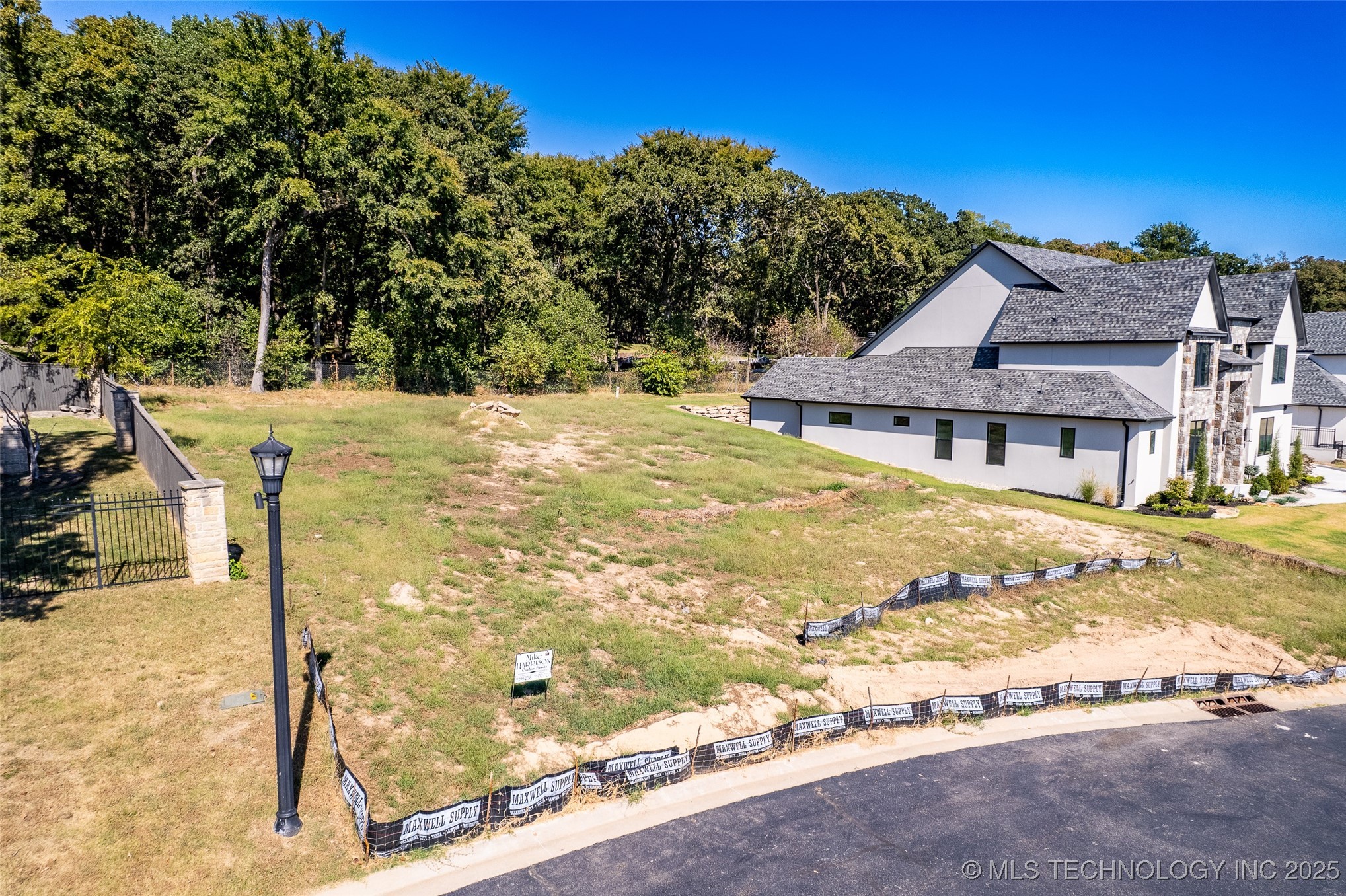 6031 E 119th Place S Property Photo 9