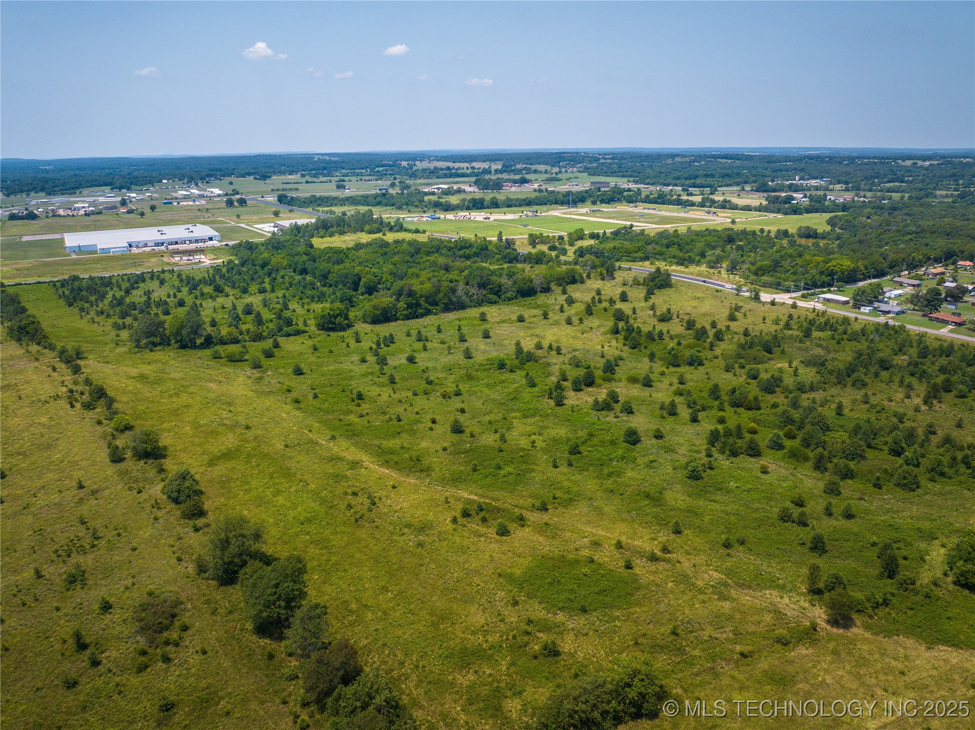 891 W Allen Road Property Photo 31