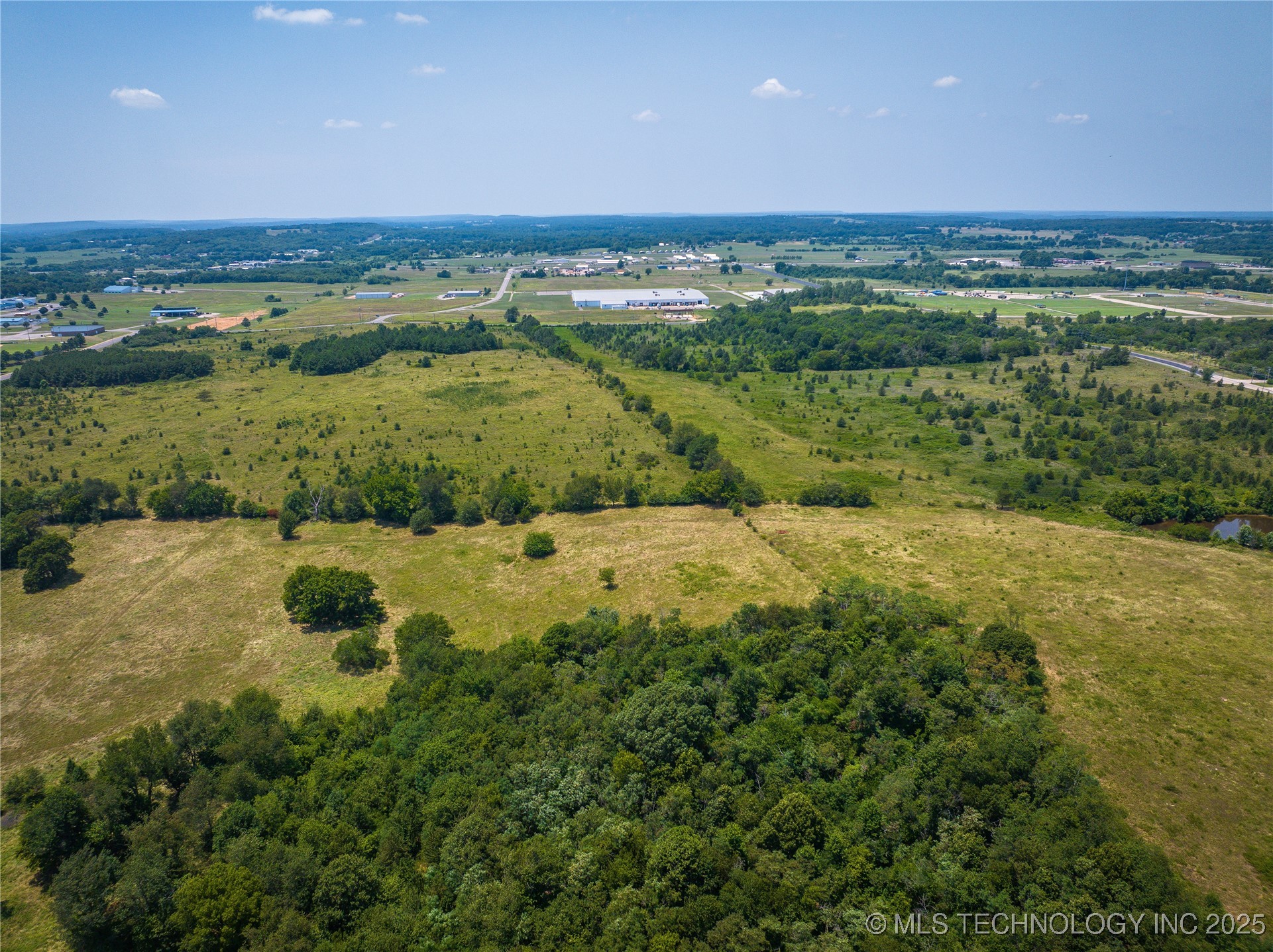 891 W Allen Road Property Photo 34