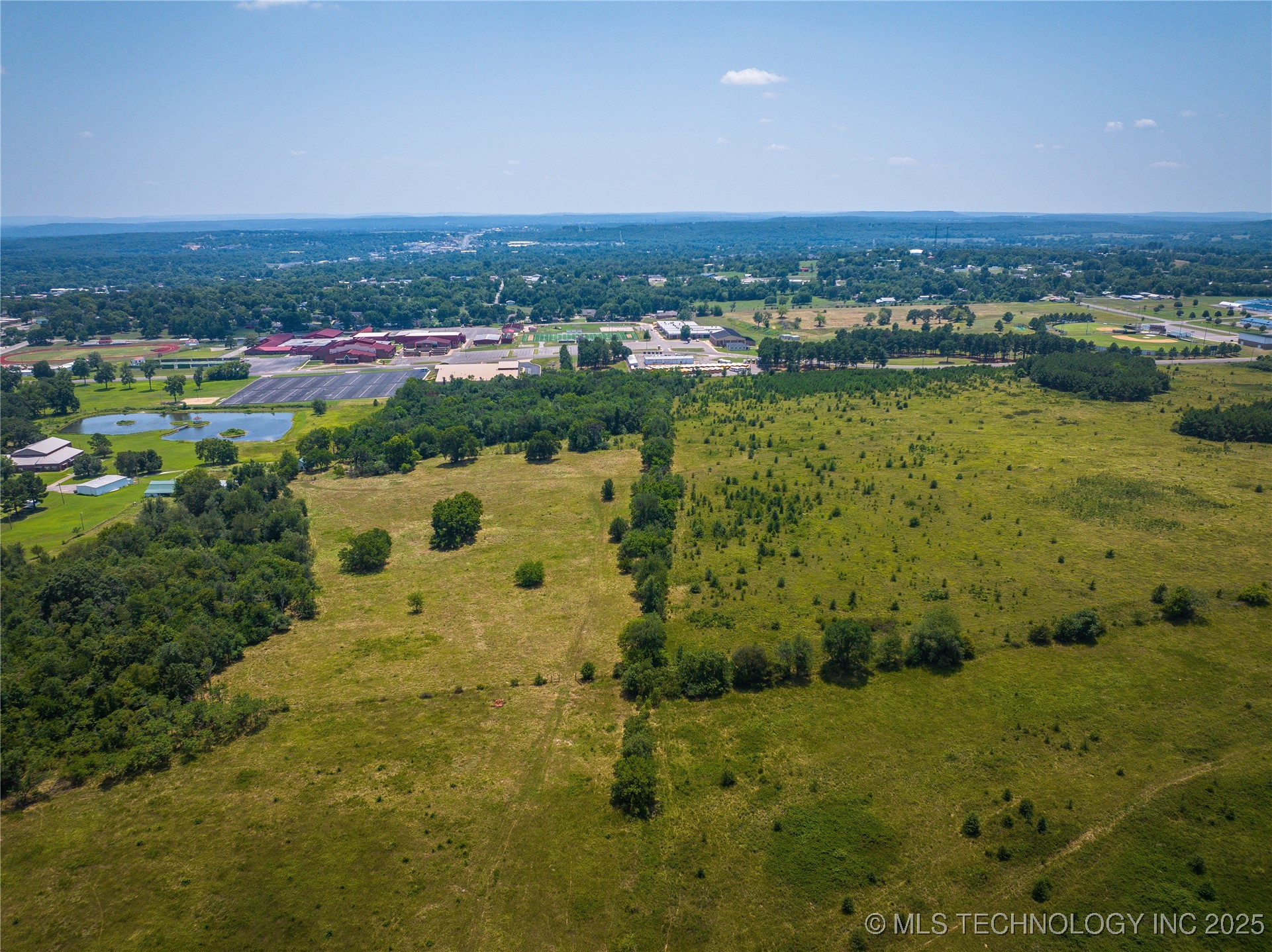 891 W Allen Road Property Photo 38
